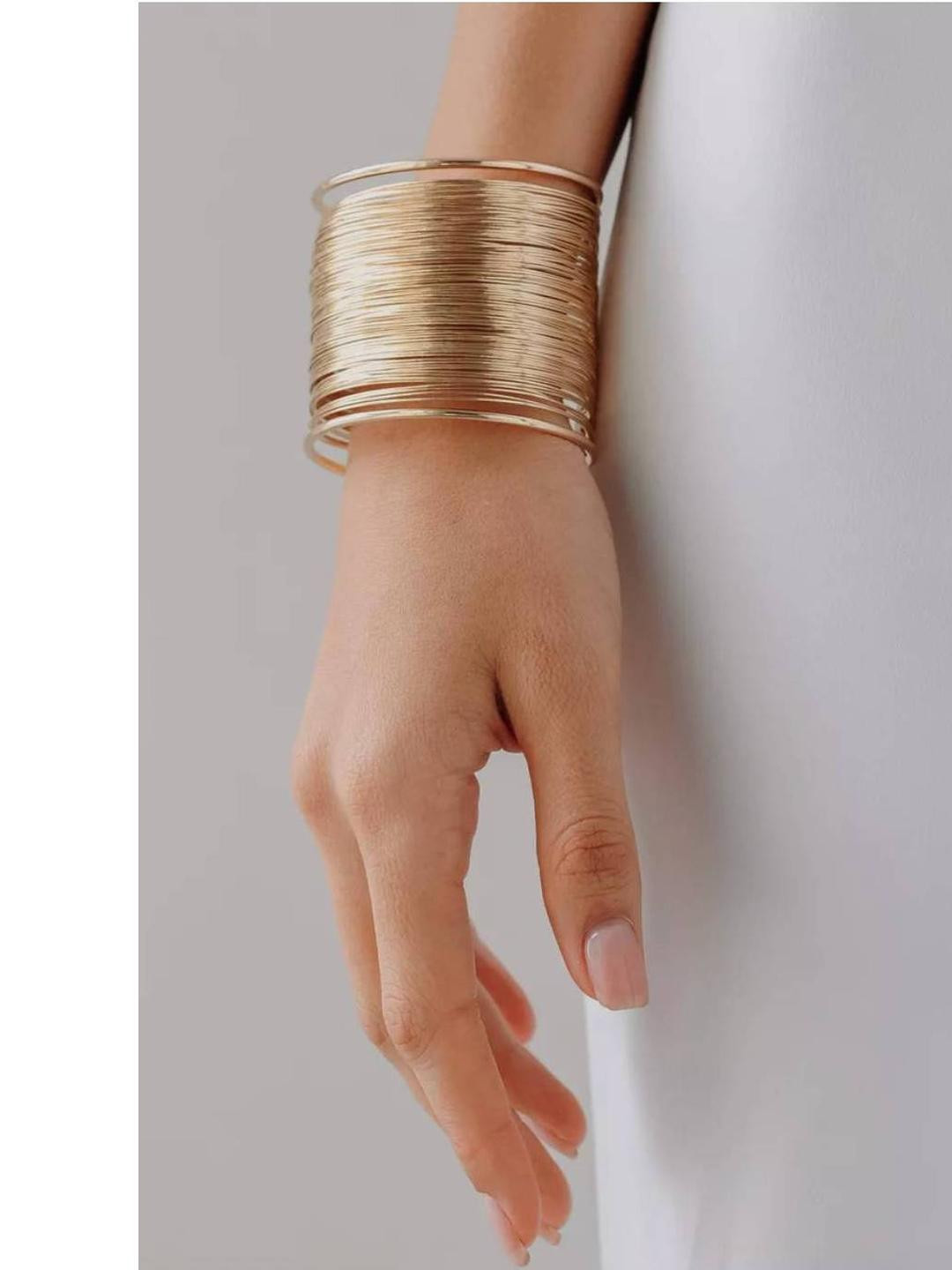 RAPPERSSHOP Gold-Plated Stainless Steel Cuff Bracelet
