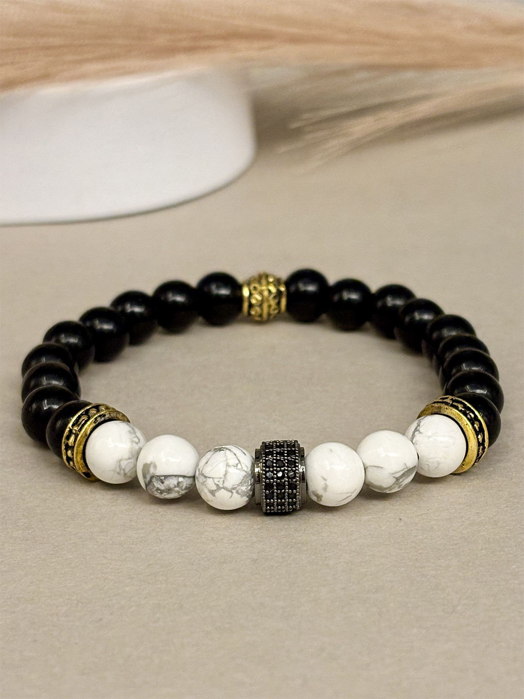 SANAA CREATIONS Unisex Onyx Antique Bracelet