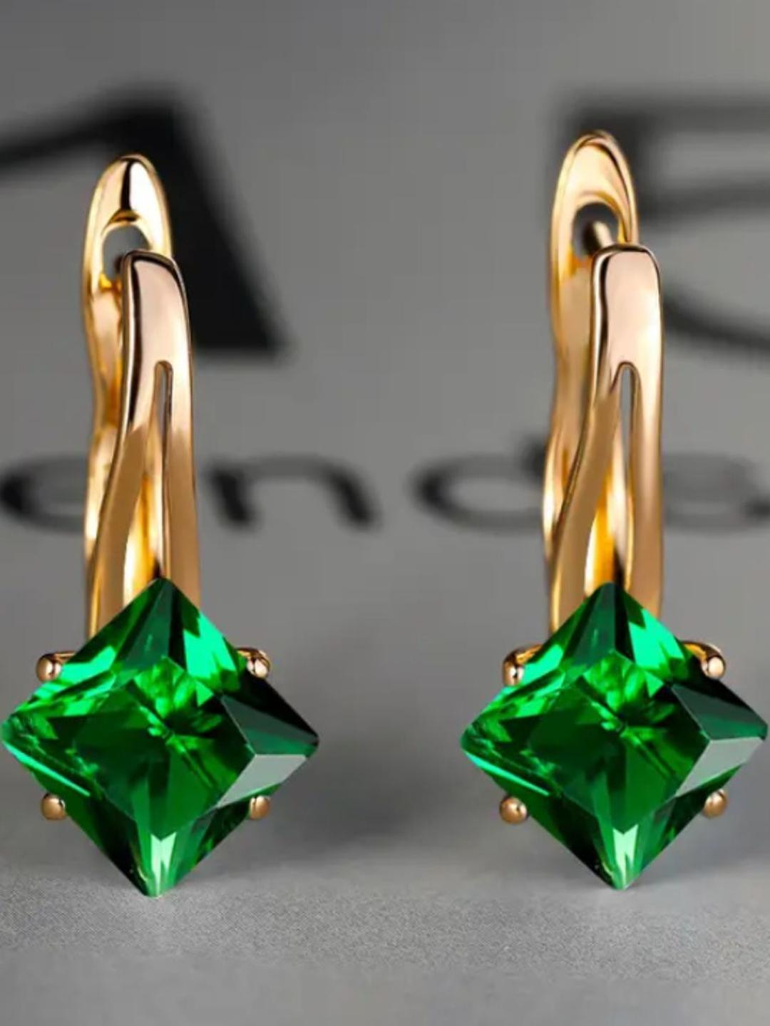 Tipsy closet Gold-Plated Emerald Stainless Steel Hoop Earrings