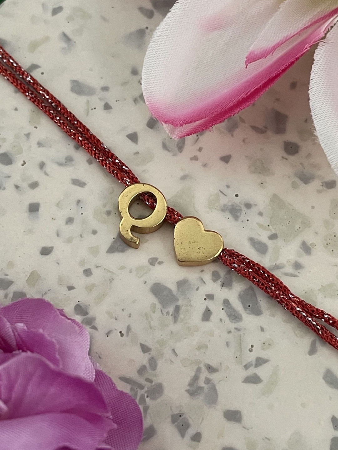 Digital Dress Room Gold Plated Q Alphabet Heart Charm Initial Thread Rakhi