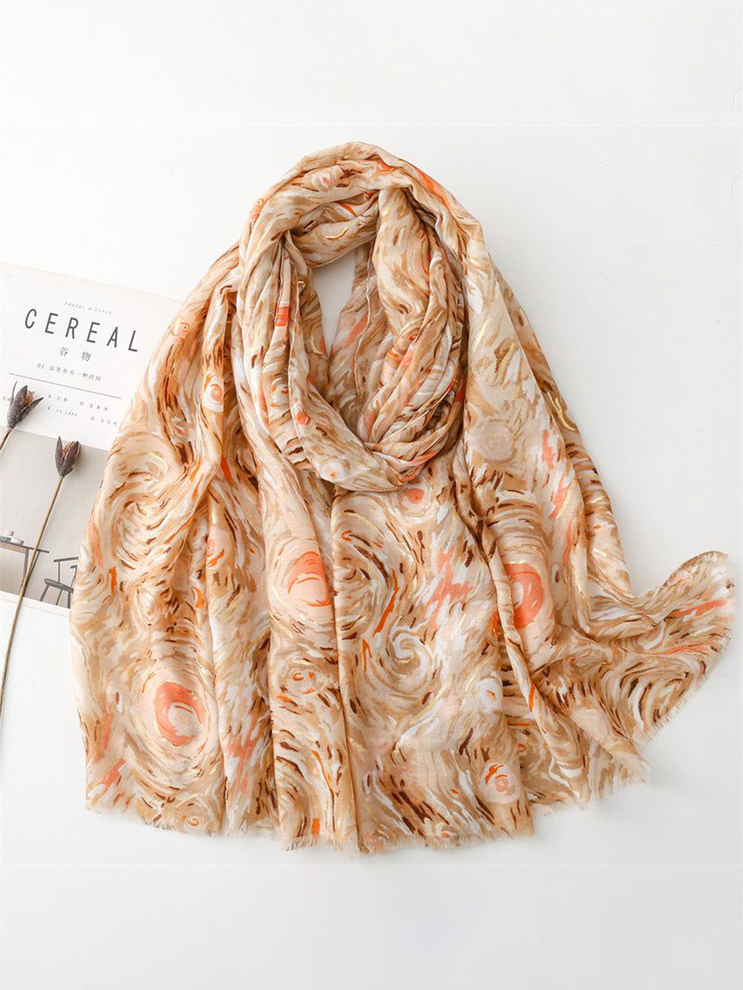 QUECY Women Abstracted Printed Scarf with Frayed Border