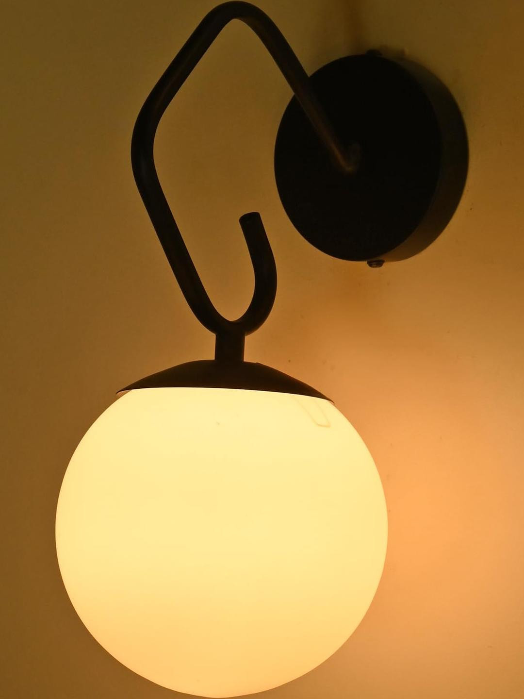 SOMIL White Decorative Wall Lamp
