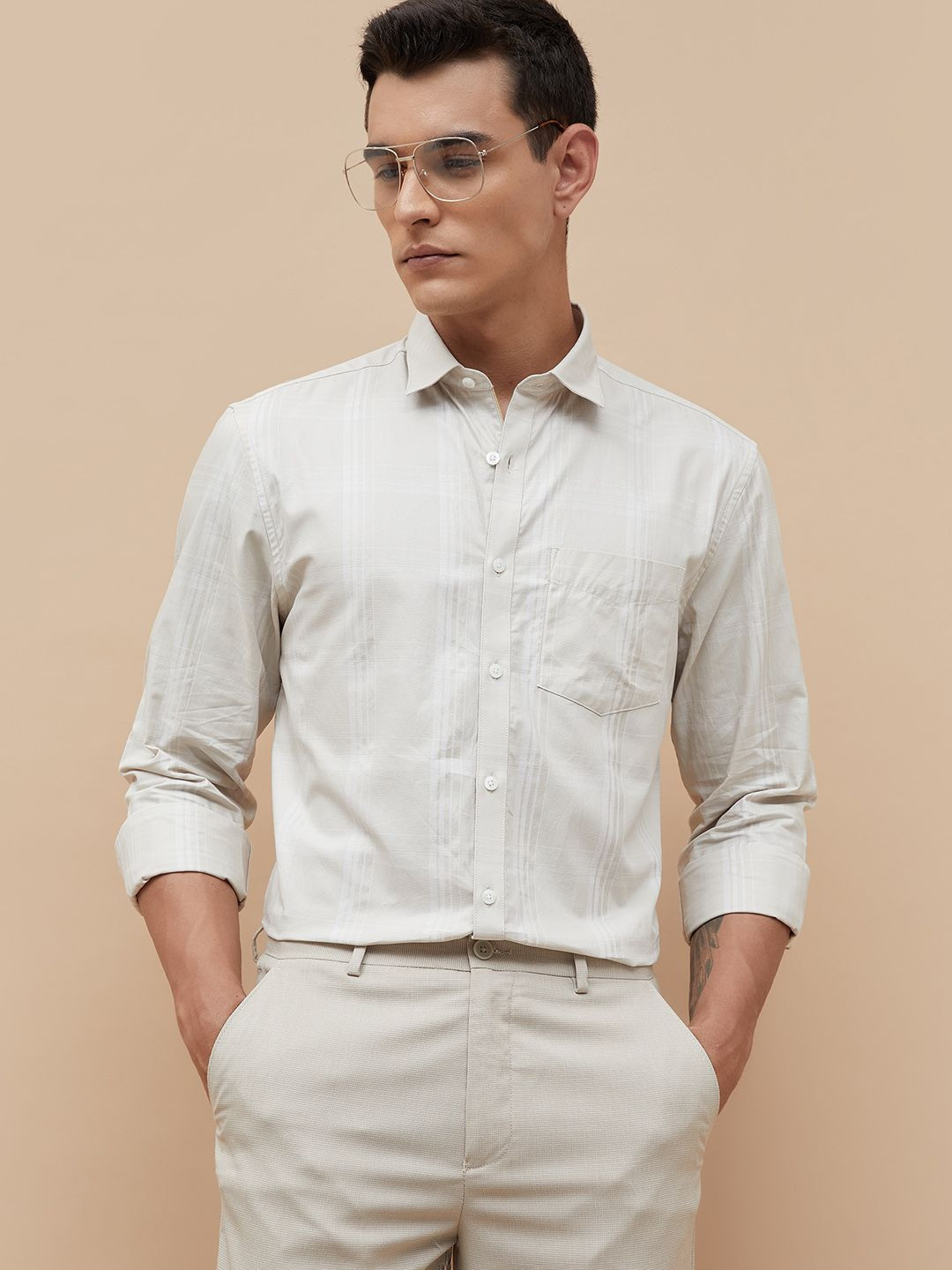 CODE by Lifestyle Checked Spread Collar Cotton Casual Shirt