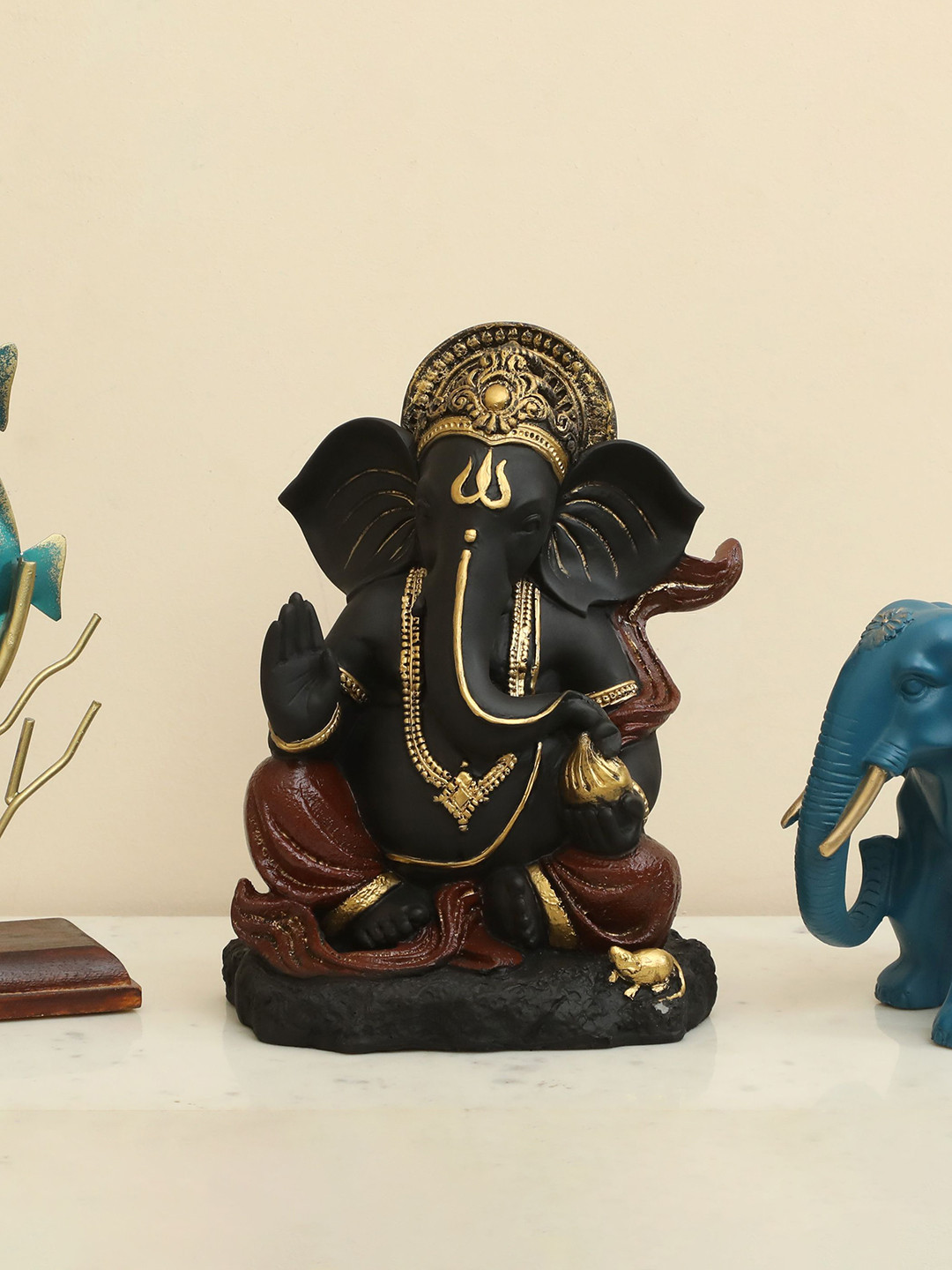 vedas S-Parv Black & Gold-Toned Lord Ganesha Religious Idol Showpiece