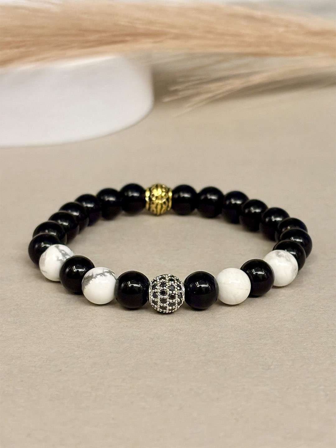 SANAA CREATIONS Unisex Crimson Onyx & Howlite Stones Studded Elasticated Bracelet