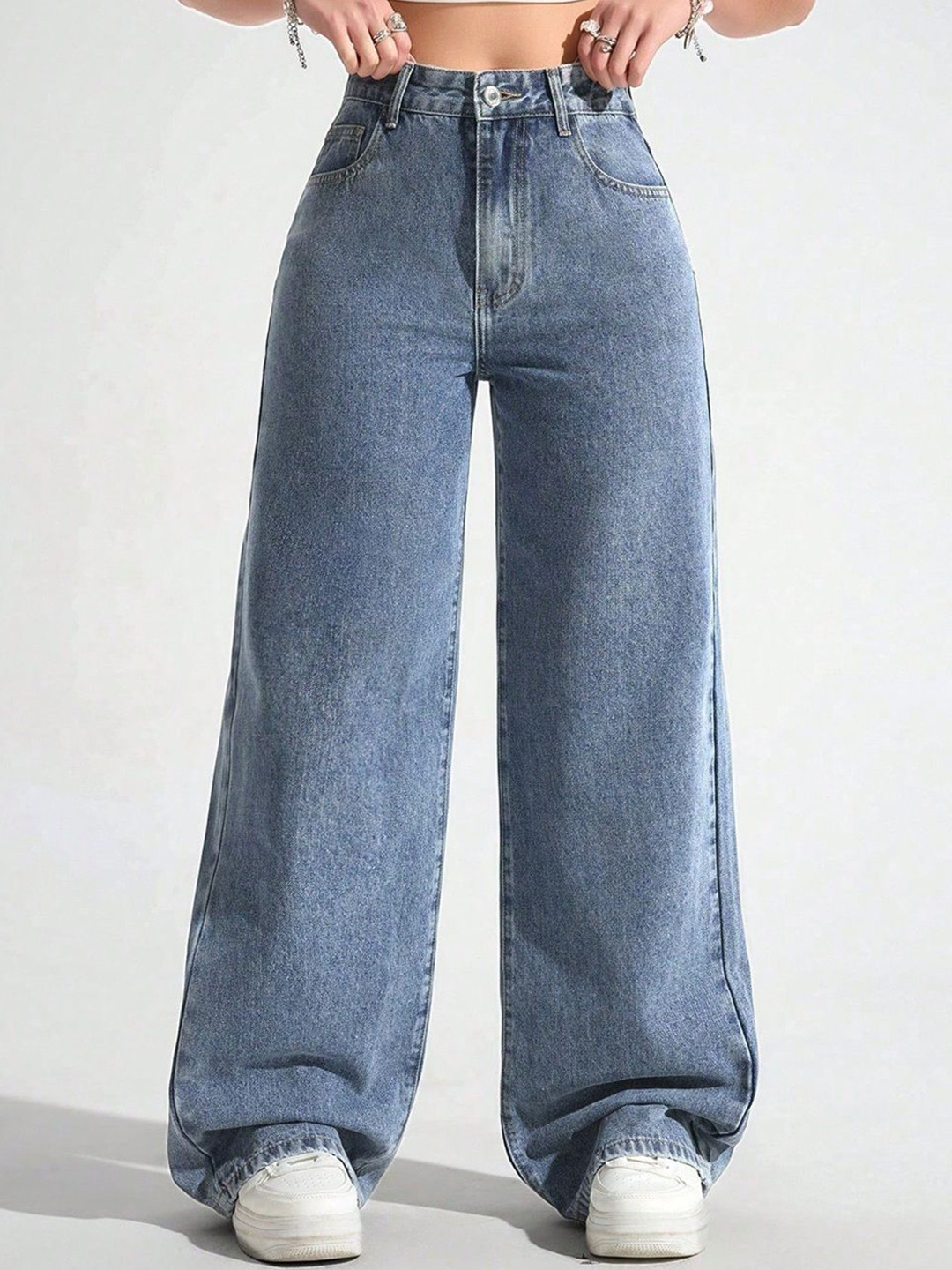 Aadvi Fashion Comfort Women High-Rise Light Fade Stretchable Jeans