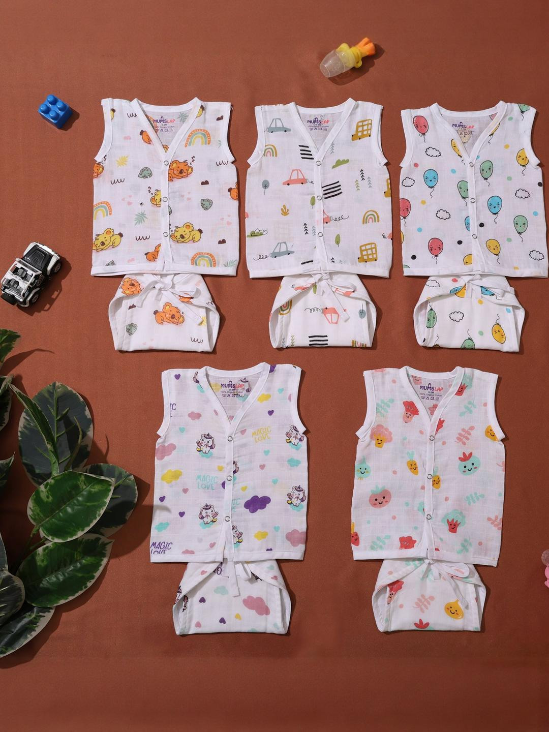 MumsLap Pack of 5 Jhabla Button & Nappies Set