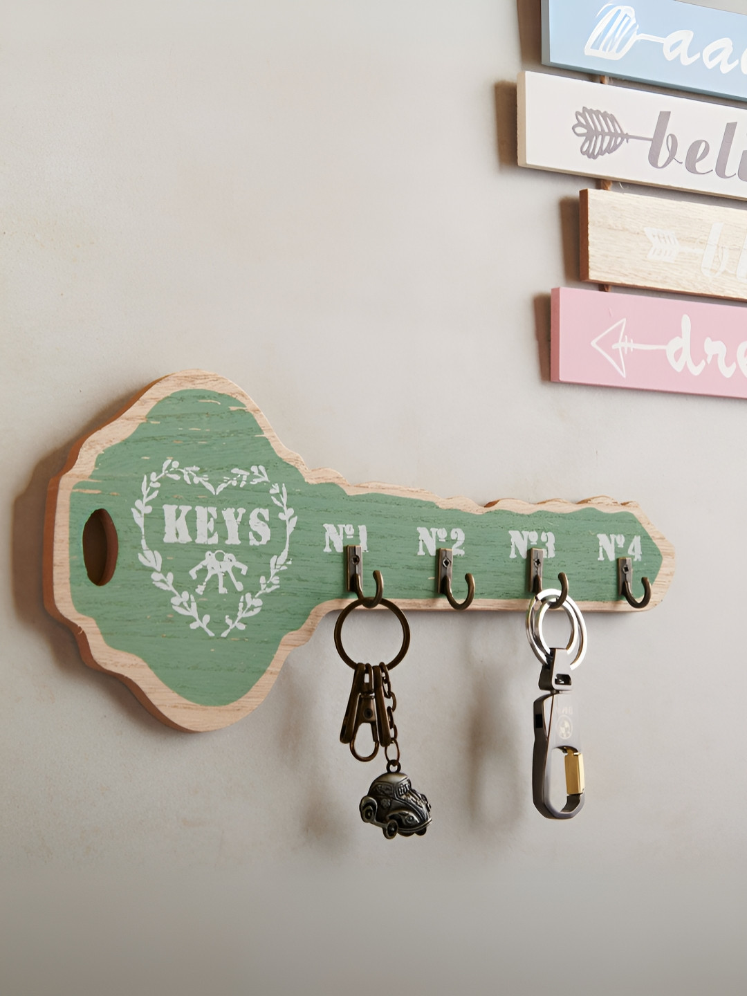 eazy wagon Green & White Wooden Key Shape Wall Key Holders