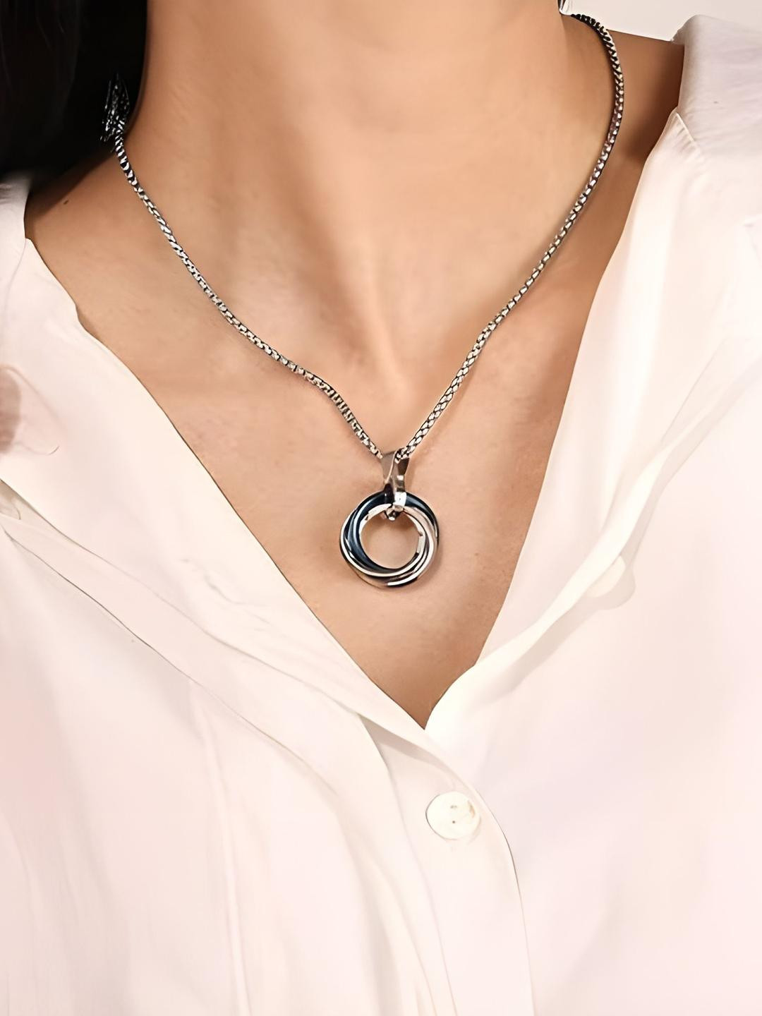 Men's Three Lycogel Ring Pendant with Chain