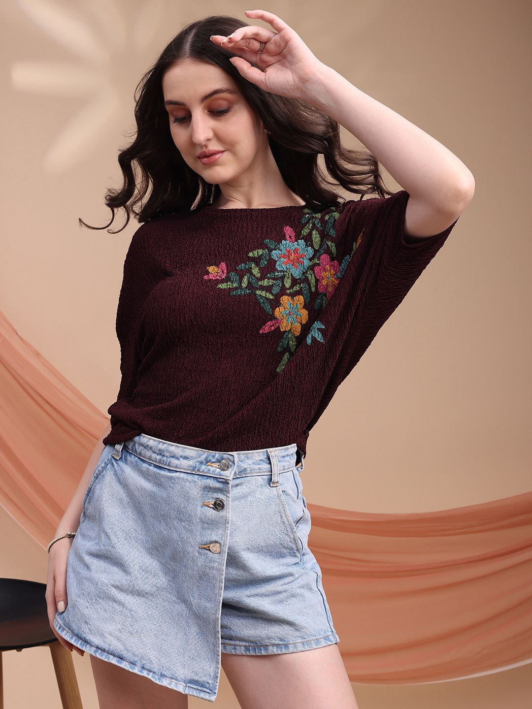 Kinjo Women Floral Printed Extended Sleeves Regular Scuba Top