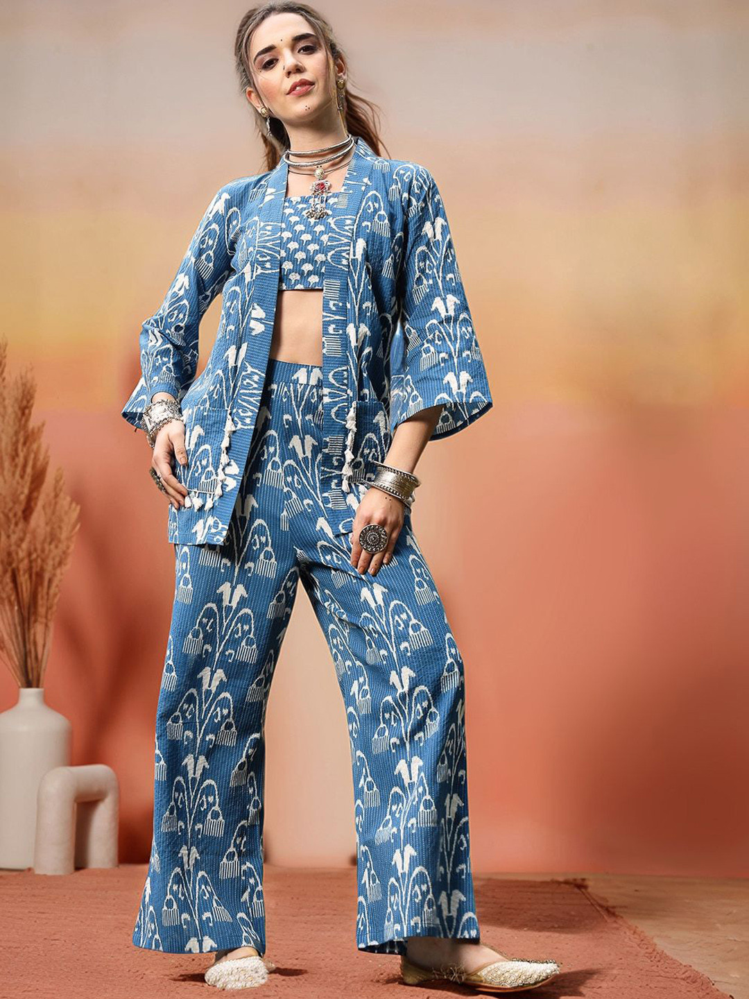 Sangria Floral Printed Katha Pure Cotton Tube Top with Shrug & Trousers
