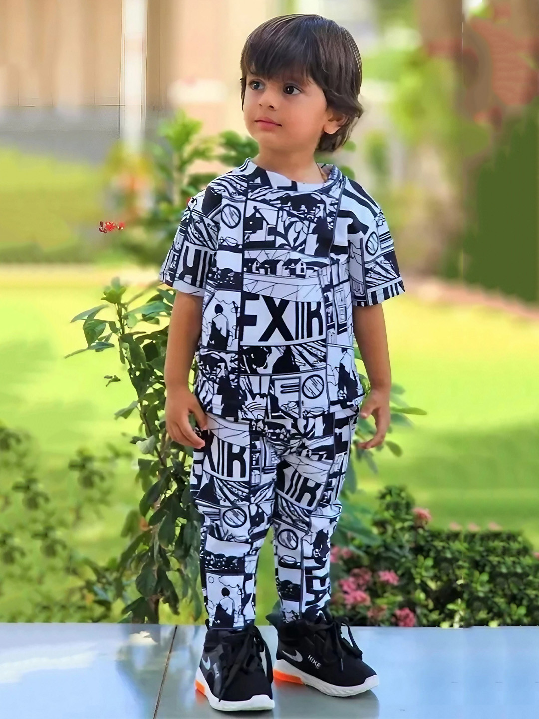 kilimoli Kids Printed Round Neck T-Shirt With Jogger
