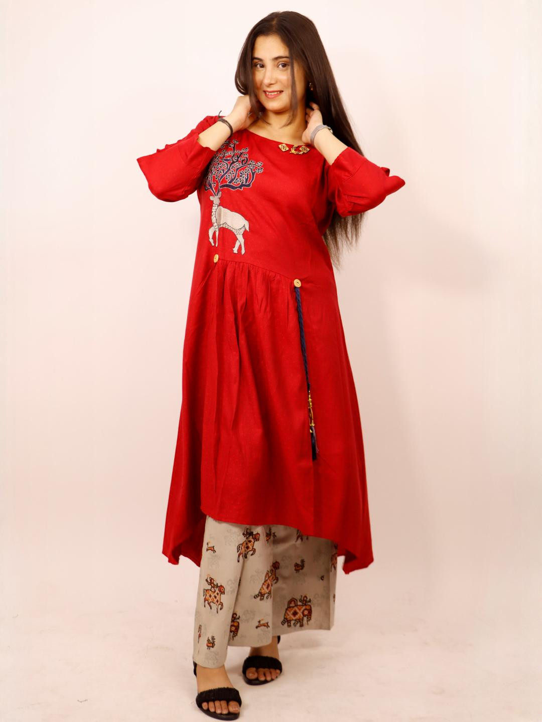MODFUSE Women Red Cotton Blend Kurta Sets