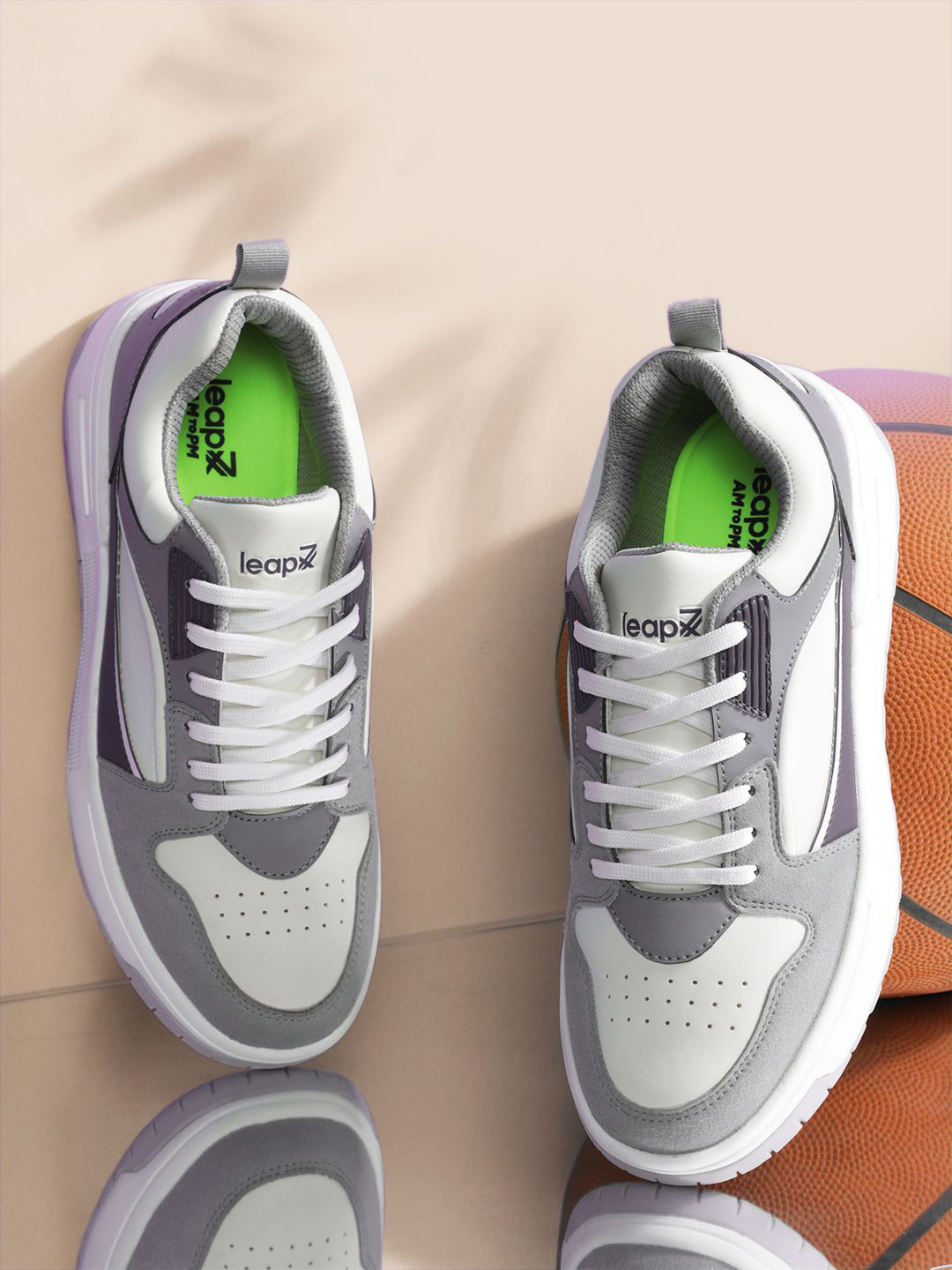 Liberty Lapon Men Colourblocked Sneakers