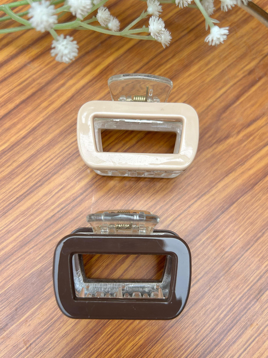 Radhya Accessories Women Bofeini Modern Solid Claw Clip Set Pack of 2