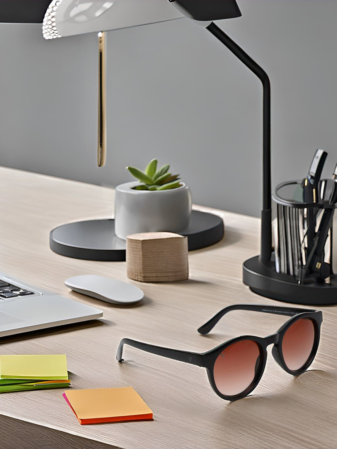 SUNNIES Unisex Round Sunglasses with UV Protected Lens SNS-016-C4(C)-Gradient.Orange