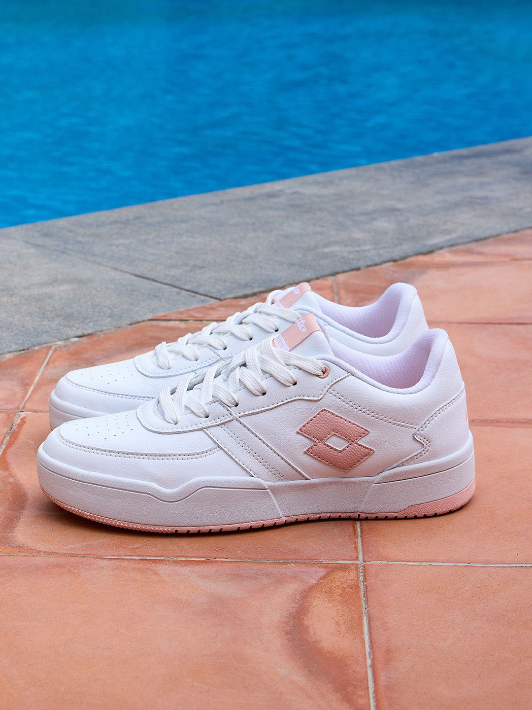 Lotto Women Hoop Star Citta White Sneakers