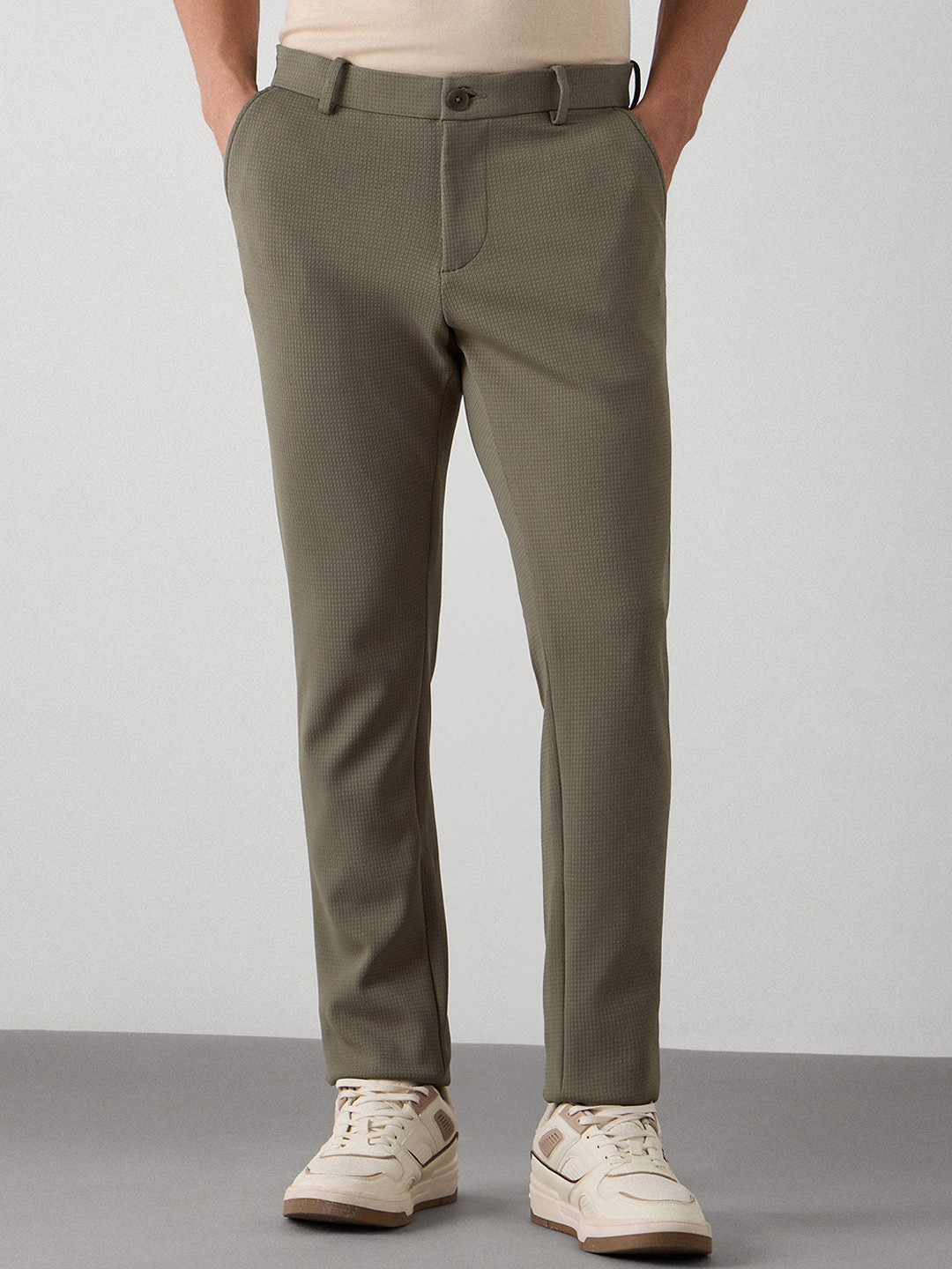 Red Flame Men Textured Slim Fit Casual Trouser