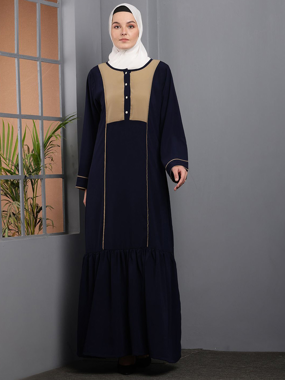 Tawakkul Clothes Colourblocked Abaya