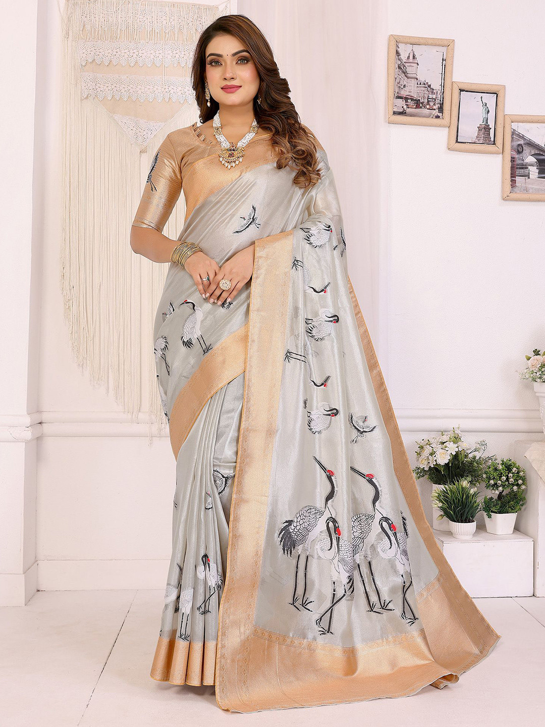 elora Birds Digital Printed Zari Tissue Saree