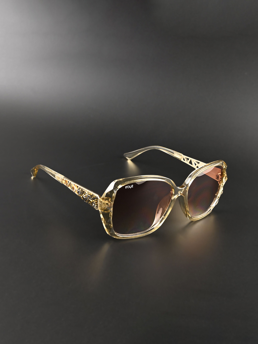 Irayz Women Premium UV Protected Lens Oversized Sunglasses Razor-Gold