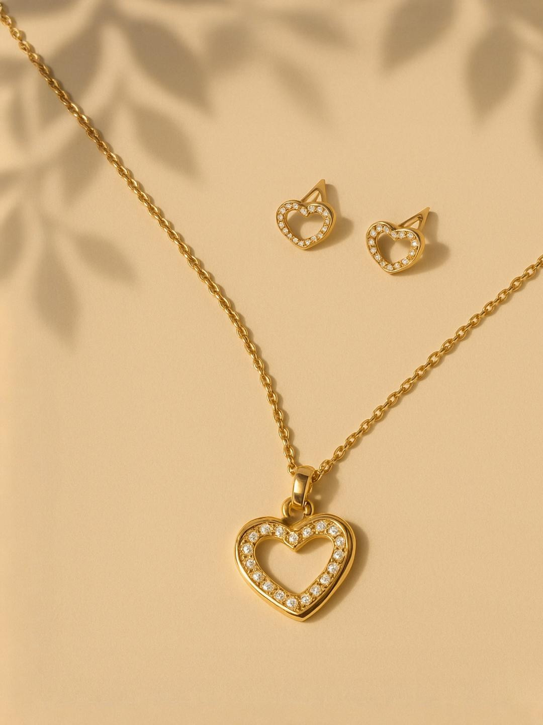 RaasRani Gold Plated Dainty Heart Studded Jewellery Set