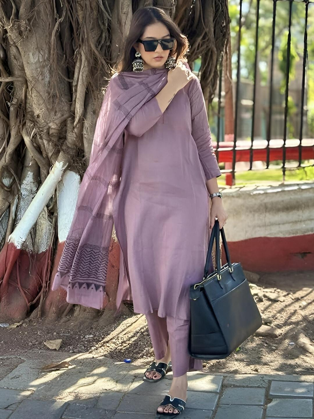 VS MALL Women Purple Polyester Kurta Sets