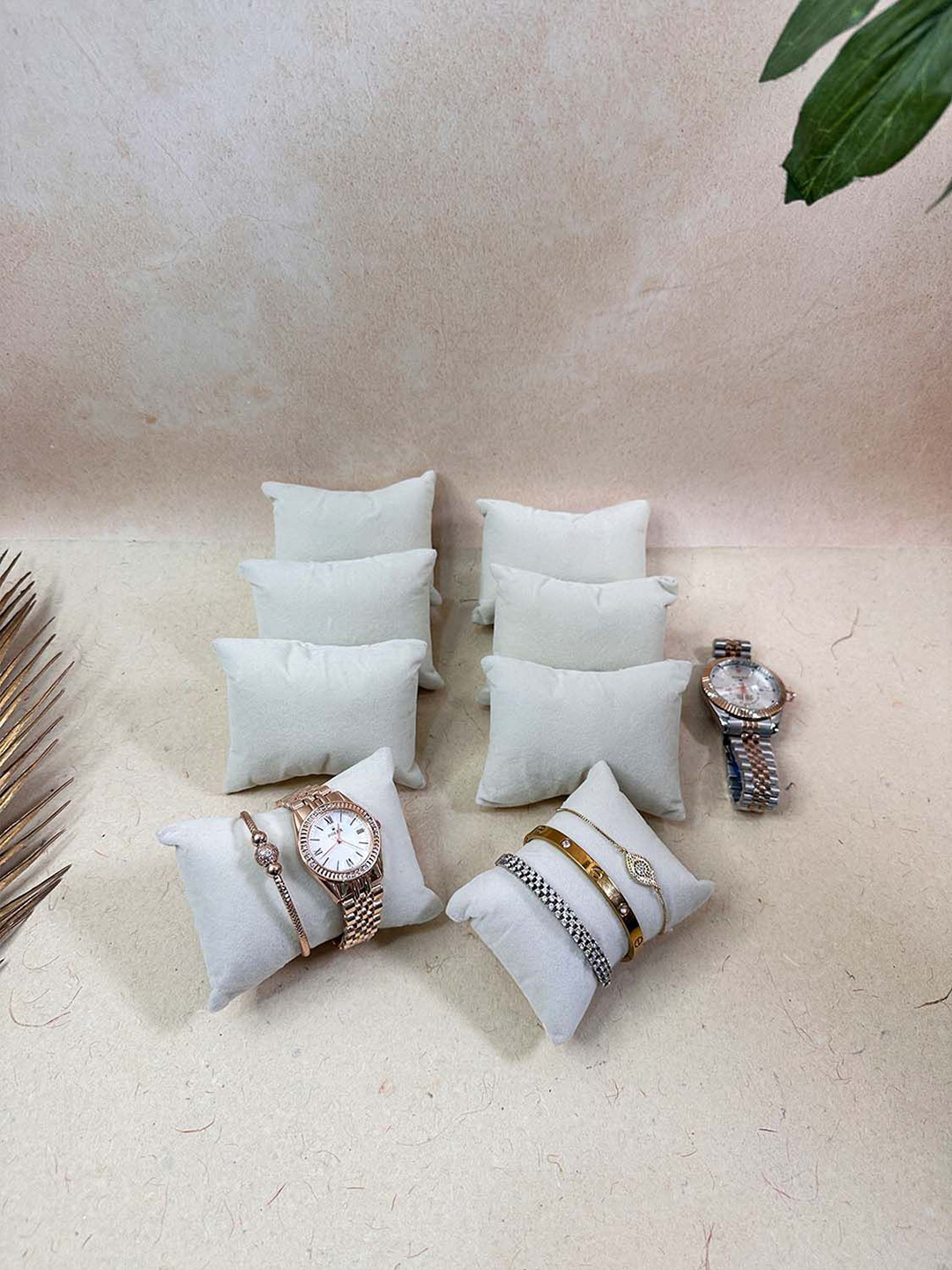 La Trove Set of 8 White Velvet Wrist Watch Organiser Pillow Cushion