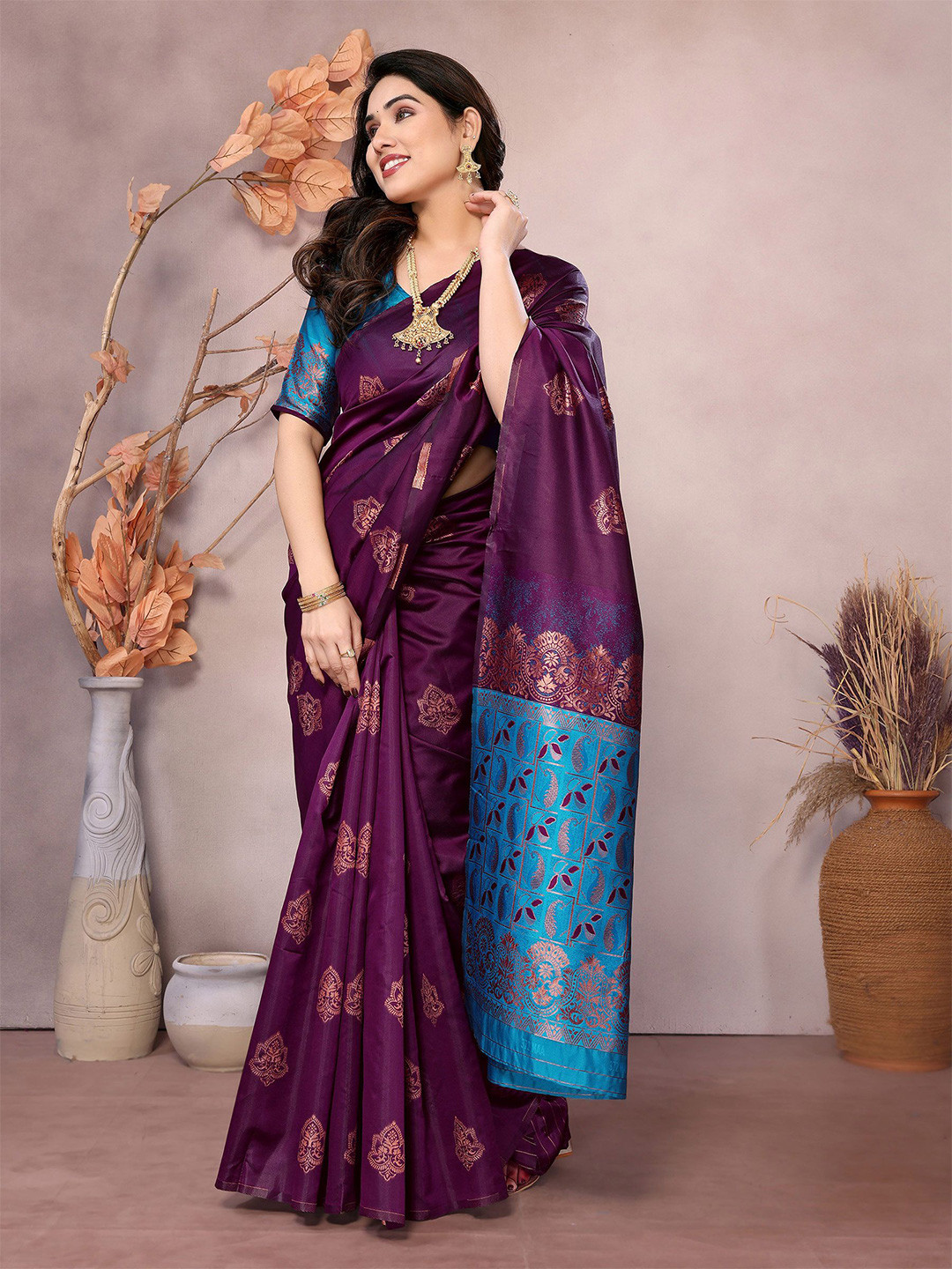 KALINI Ethnic motifs Woven Design Banarasi Saree
