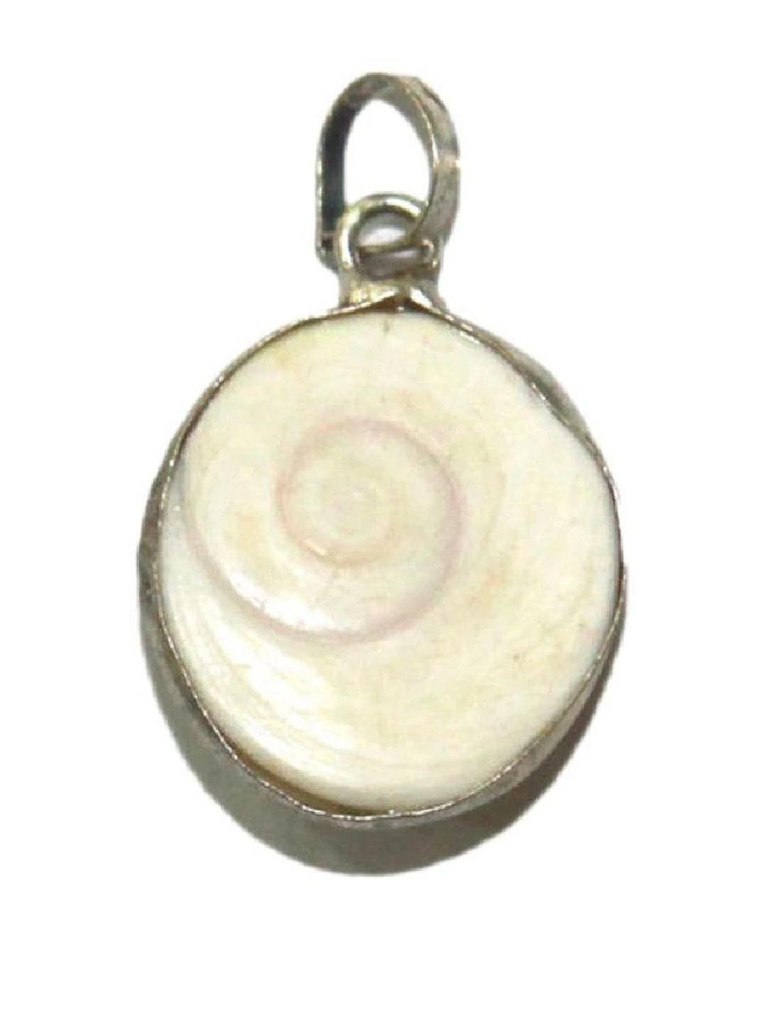 RAVIOUR LIFESTYLE Men Silver Pendant