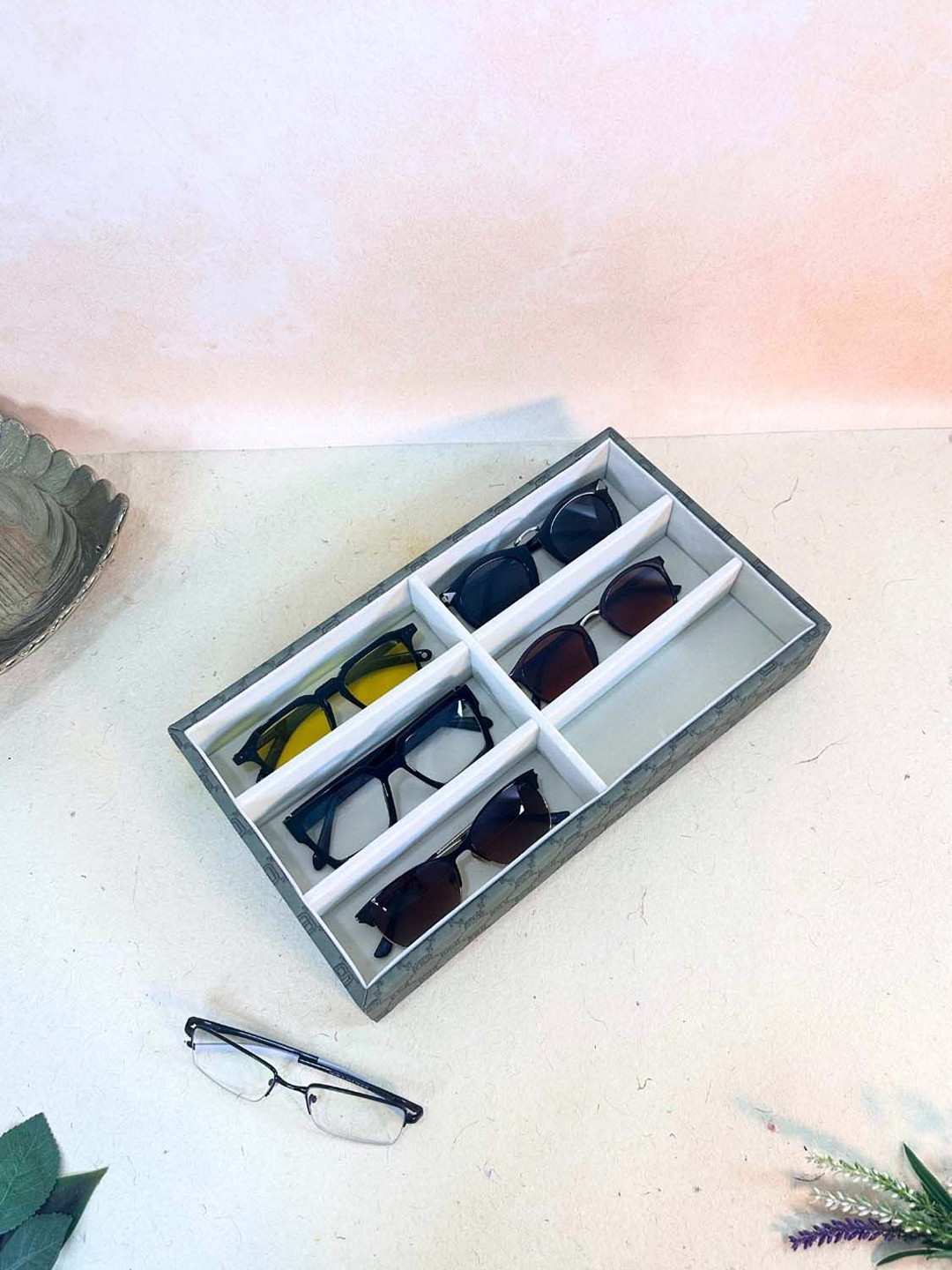 La Trove 6 Slot Olive Green Leather Multi-Utility Sunglass Organiser Closet Tray