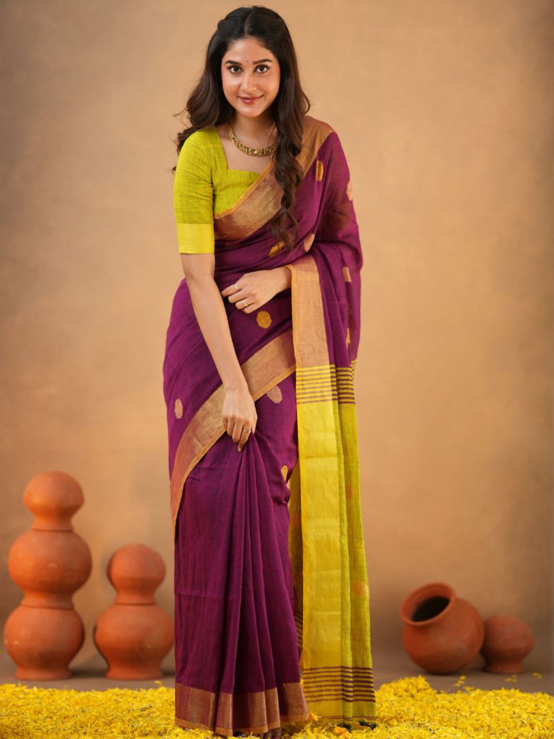 Sutisancha Majenta Grace Heritage Ethnic Motifs Woven Desgn Cotton Saree