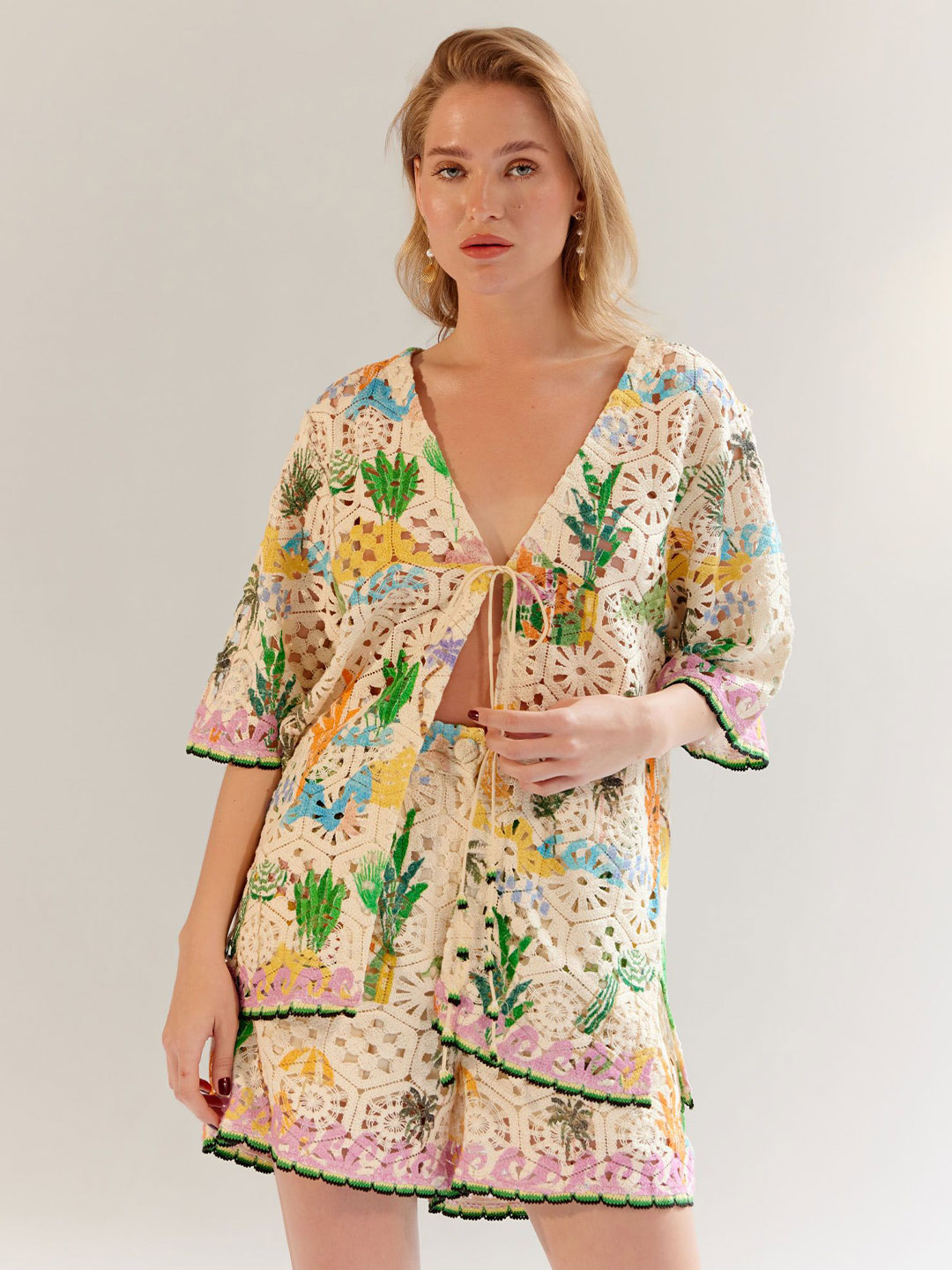 NOIB Anais Top - By the Sea Women Floral Printed V-Neck Cotton Crochet Empire Longline Top