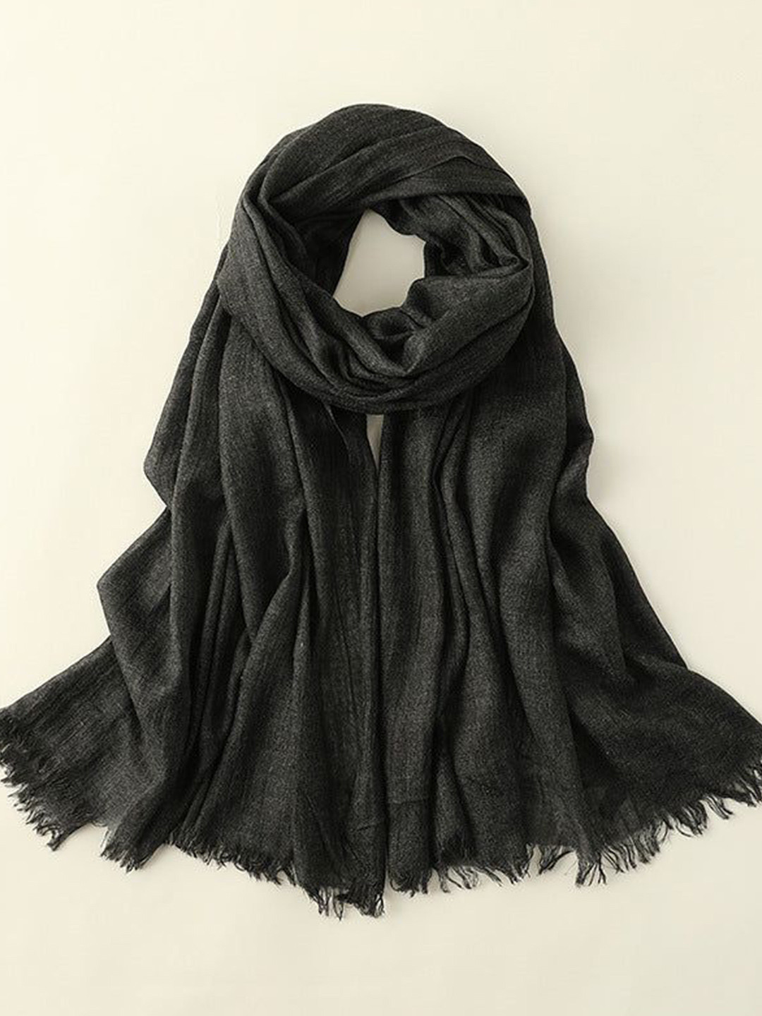 QUECY Fringed Stoles