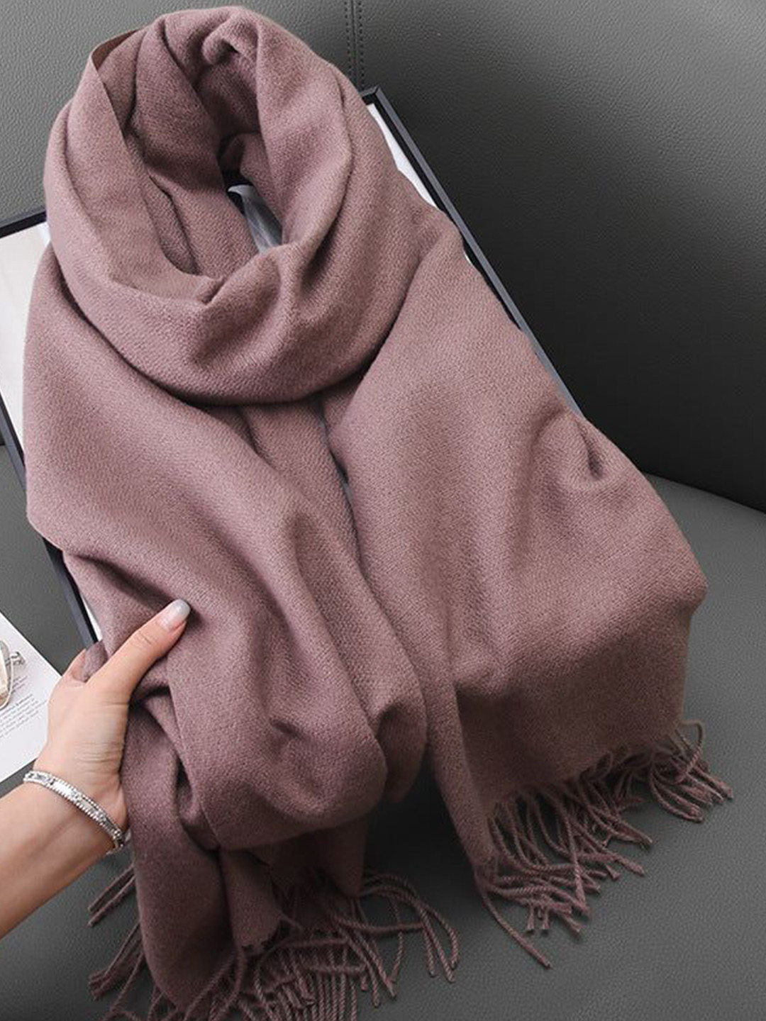 QUECY Women Solid Scarves with Fringed