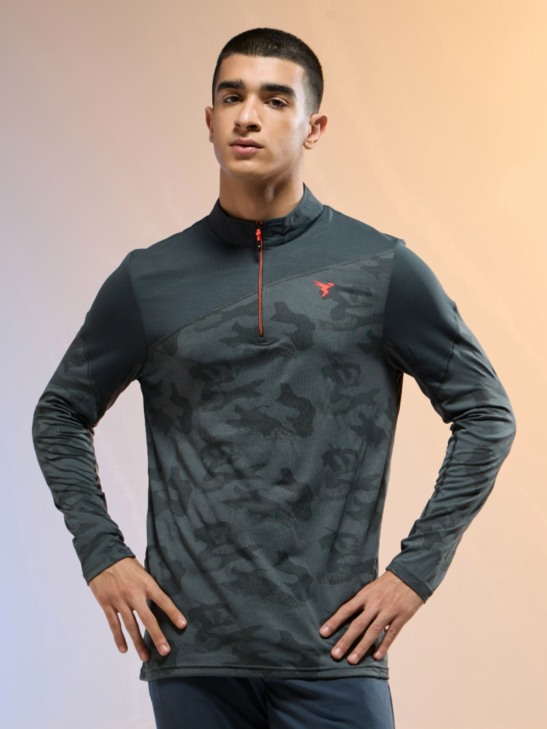 Technosport Men Anti Static Typography Printed High Neck Slim Fit T-shirt