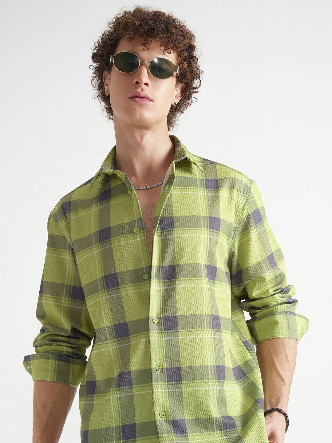HIGHLANDER Men Buffalo Checked Spread Collar Casual Relaxed Fit Shirt