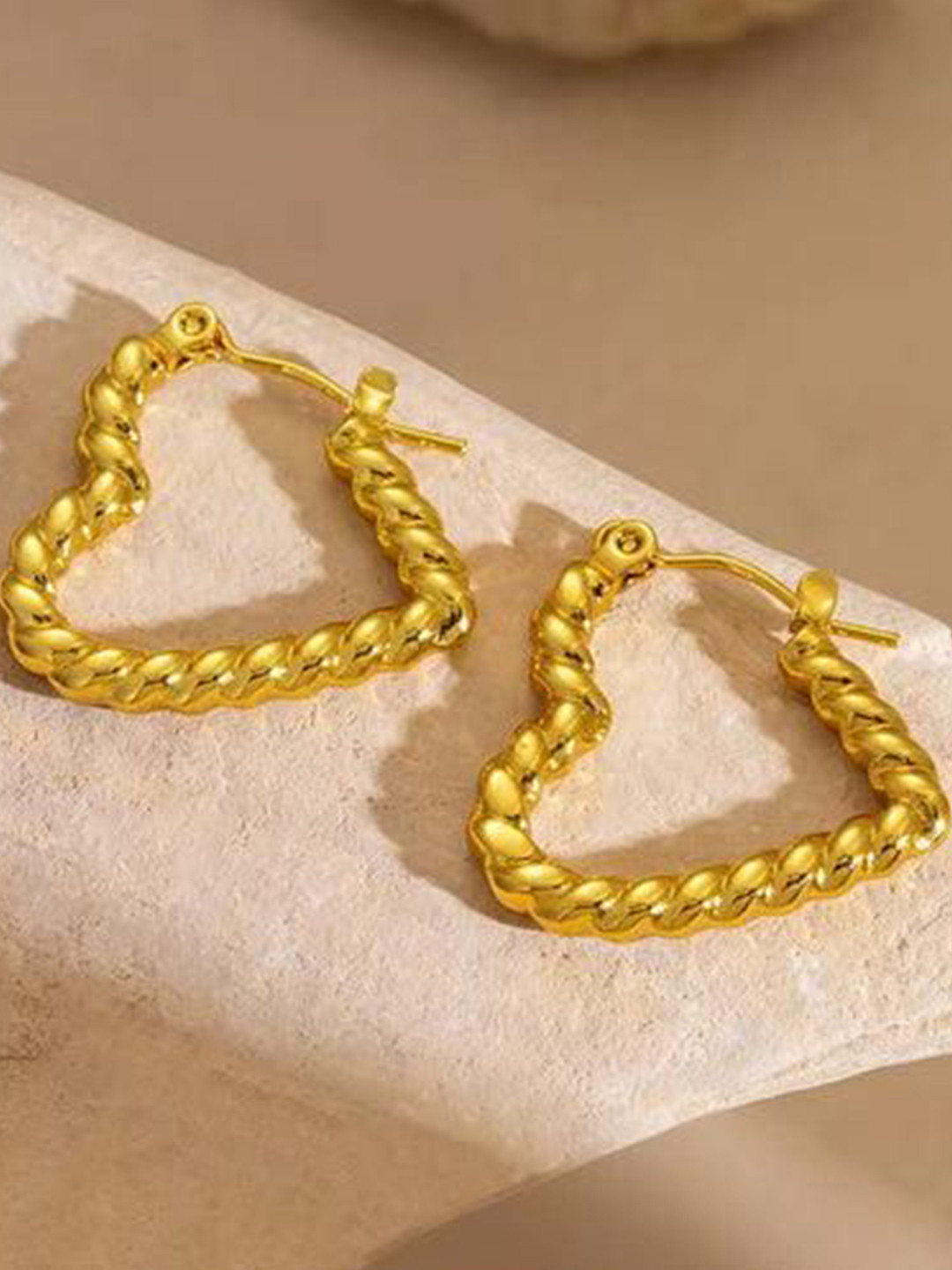 DressBerry 18K Gold Plated Stainless Steel Twisted Heart Shaped Hoop Earrings