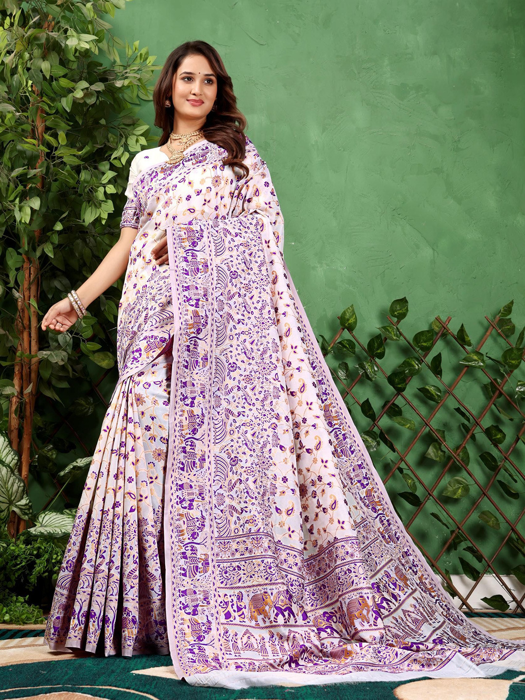JAY FASHION Floral Printed Banarasi Saree
