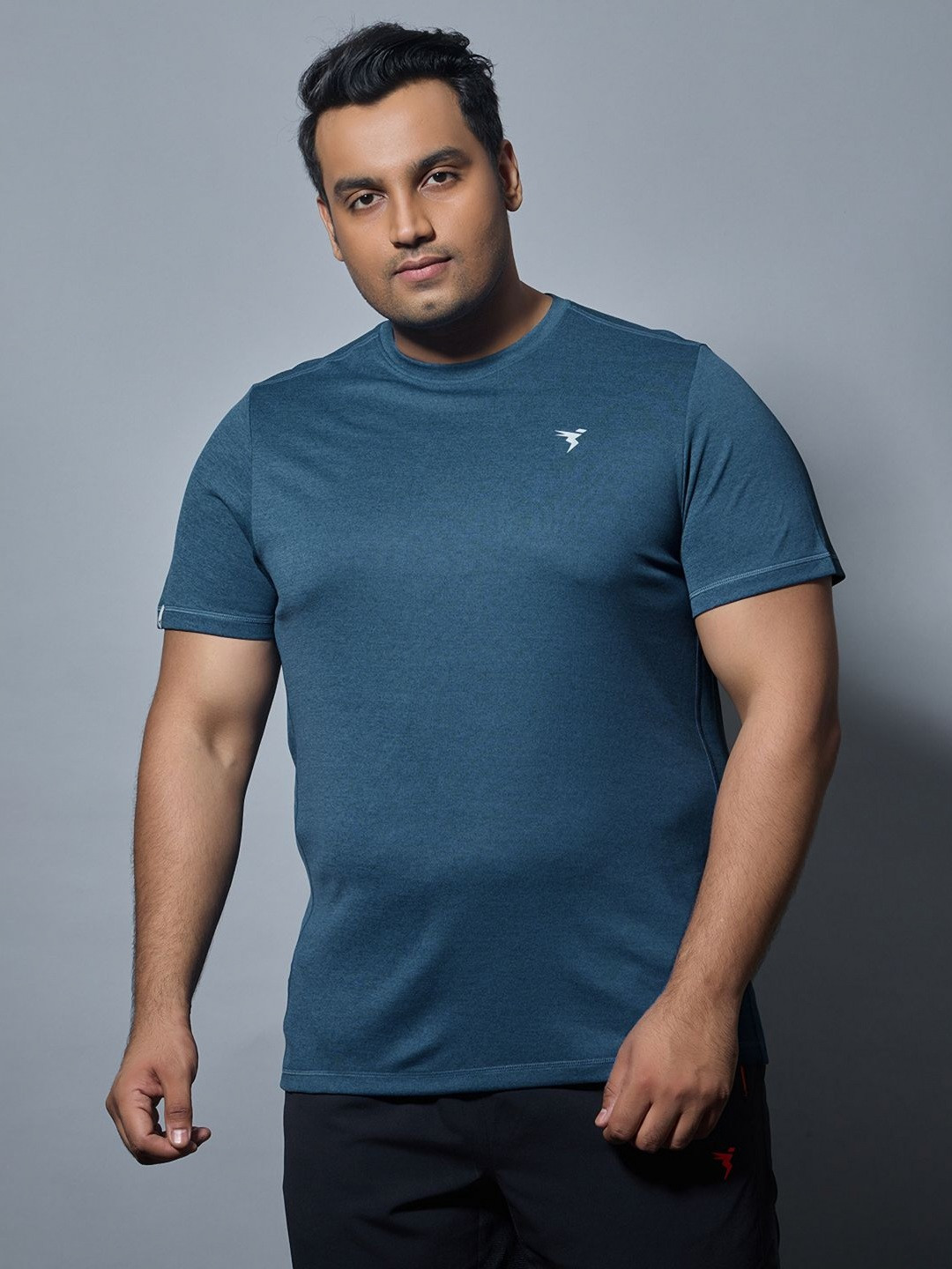 Technosport Men Plus Size Anti Static Solid Round Neck Slim Fit T-shirt