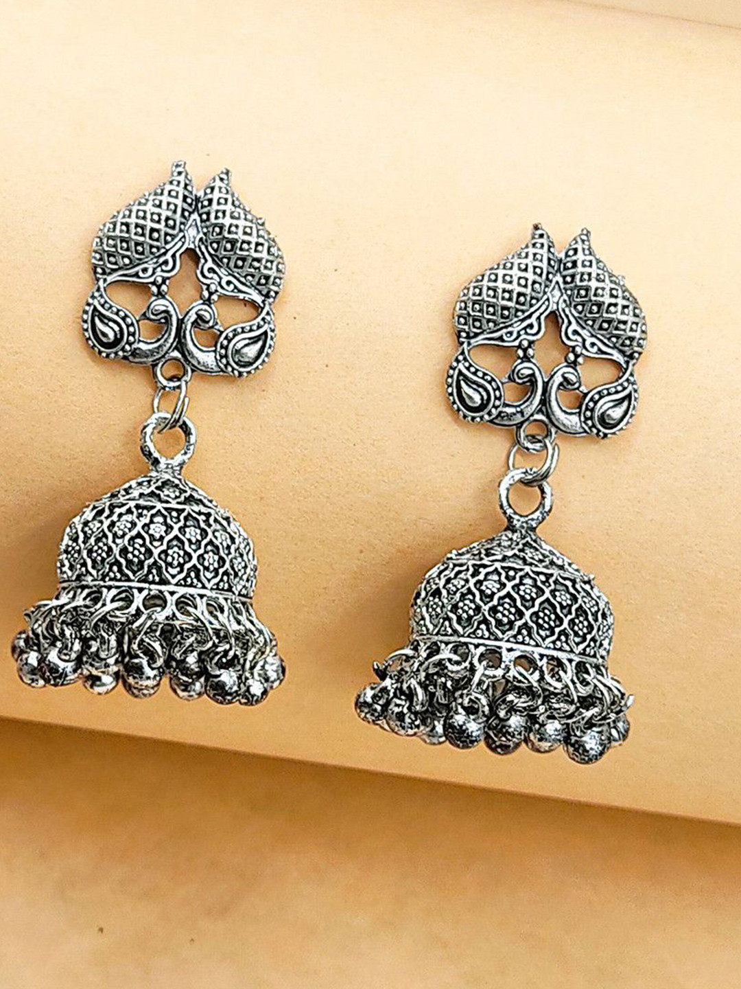 Saizen Rhodium-Plated Ghungharoo Beaded Oxidised Dome Shaped Jhumkas