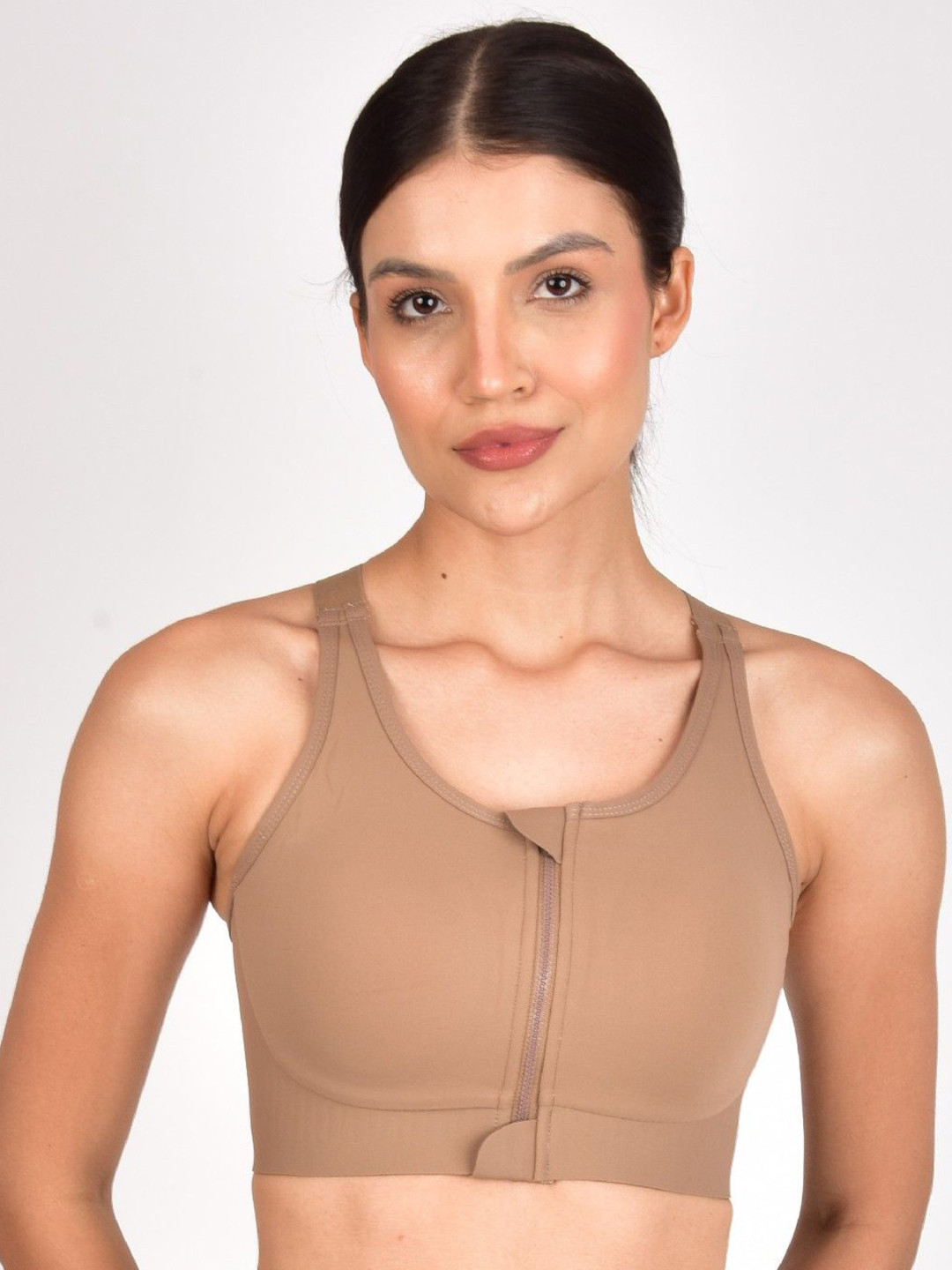 Poftik Full Coverage Removable Padding Racerback High Support Sports Bra