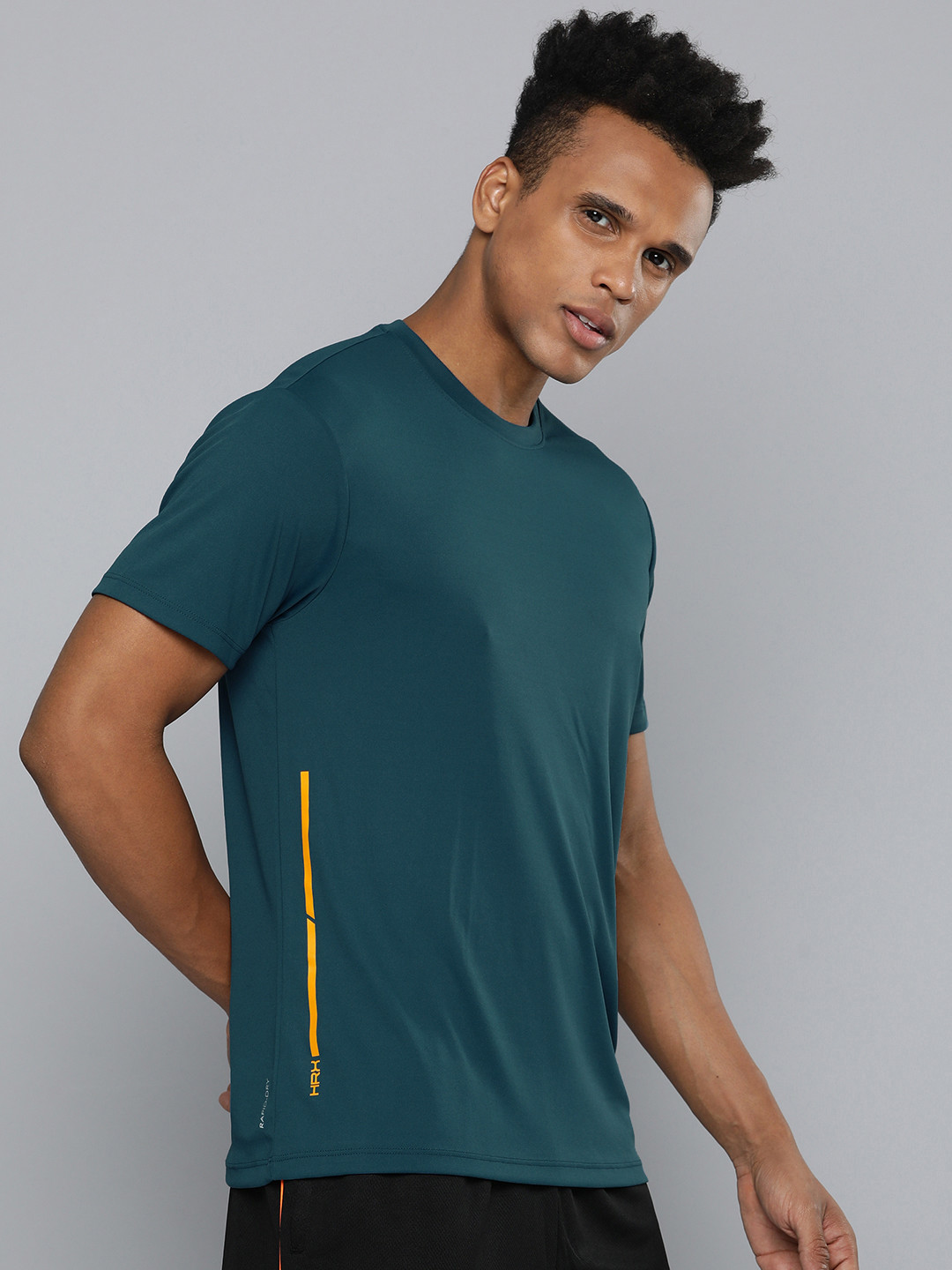 HRX by Hrithik Roshan Solid Rapid Dry & Antimicrobial Finish Training T-shirt