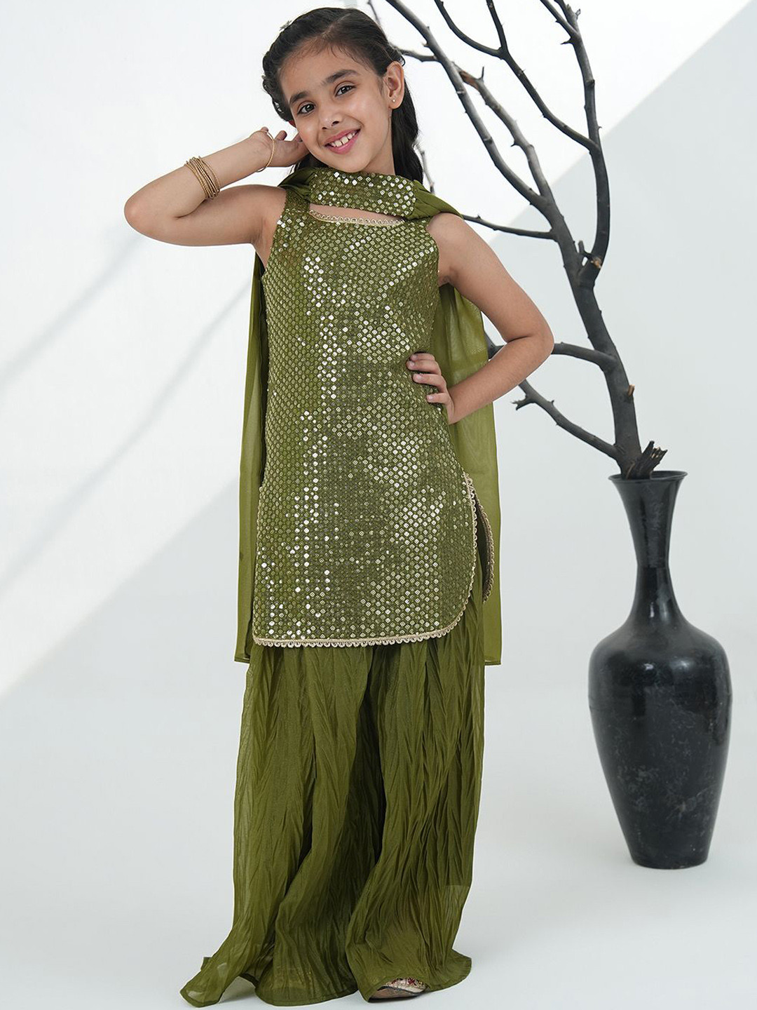 Aj DEZInES Girls Floral Embroidered Sequinned Gorgette Kurta With Sharara & Dupatta