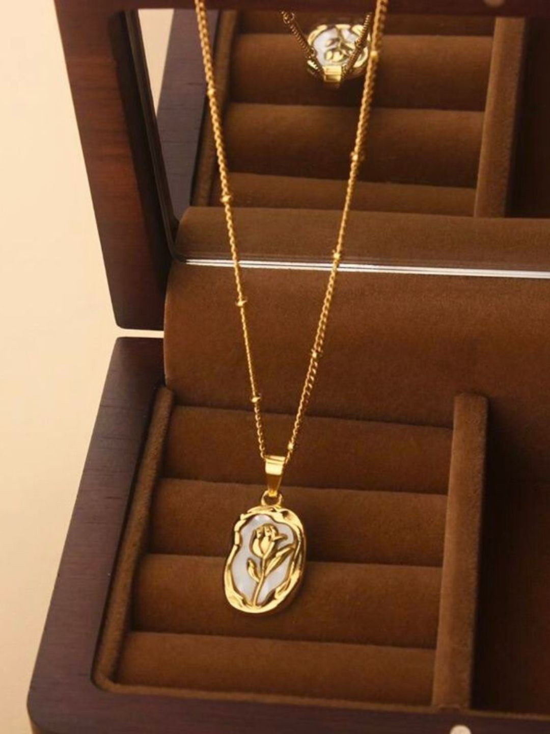 Bauble Cluster Stainless Steel 18k Gold-Plated Floral Pendant With Chain