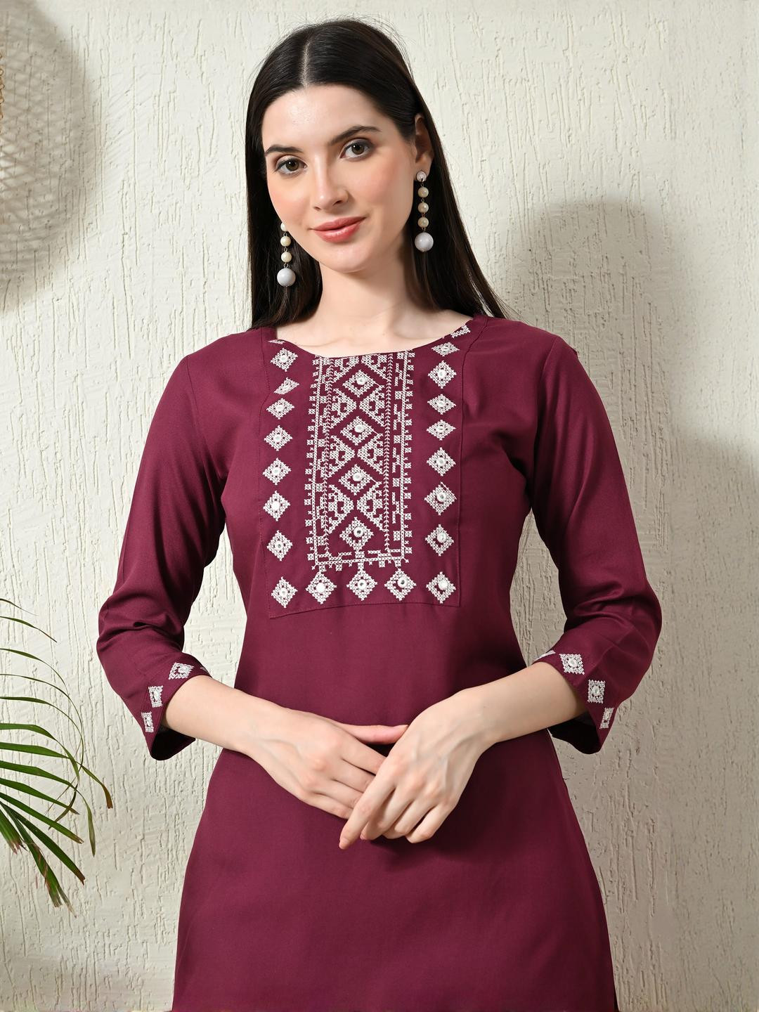 MASUN Women Regular Kurta with Trousers