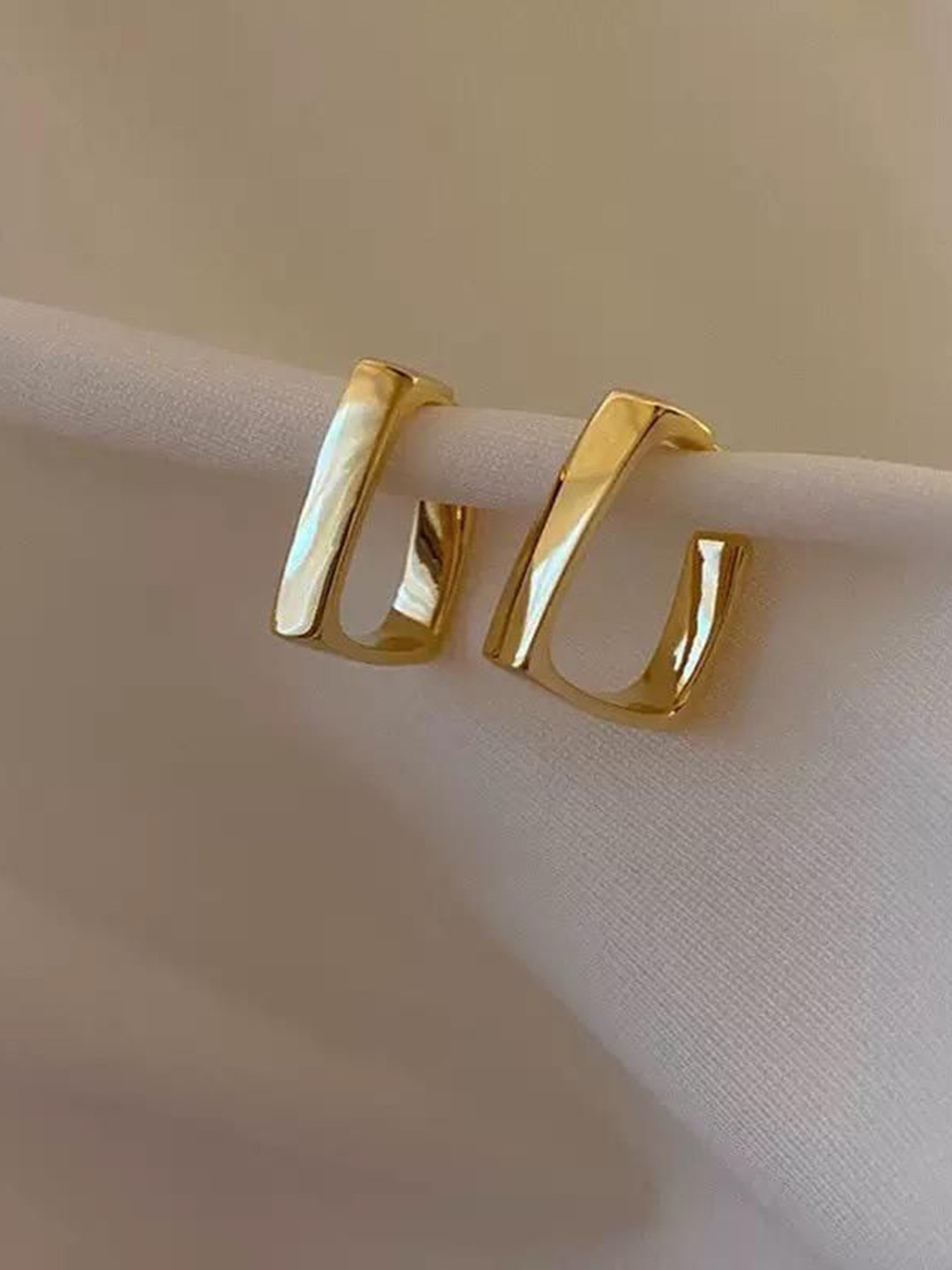 CORSICA Square Shaped Half Hoop Earrings