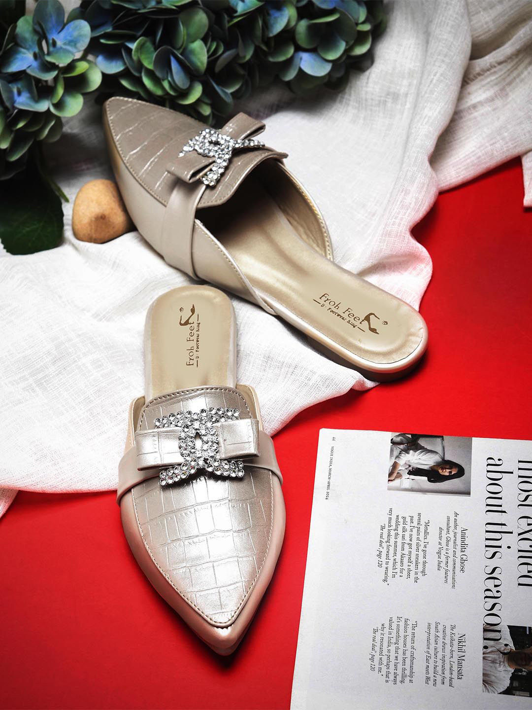 Froh Feet Women Pointed-Toe Croc-Texture Embellished Slip-On Mules