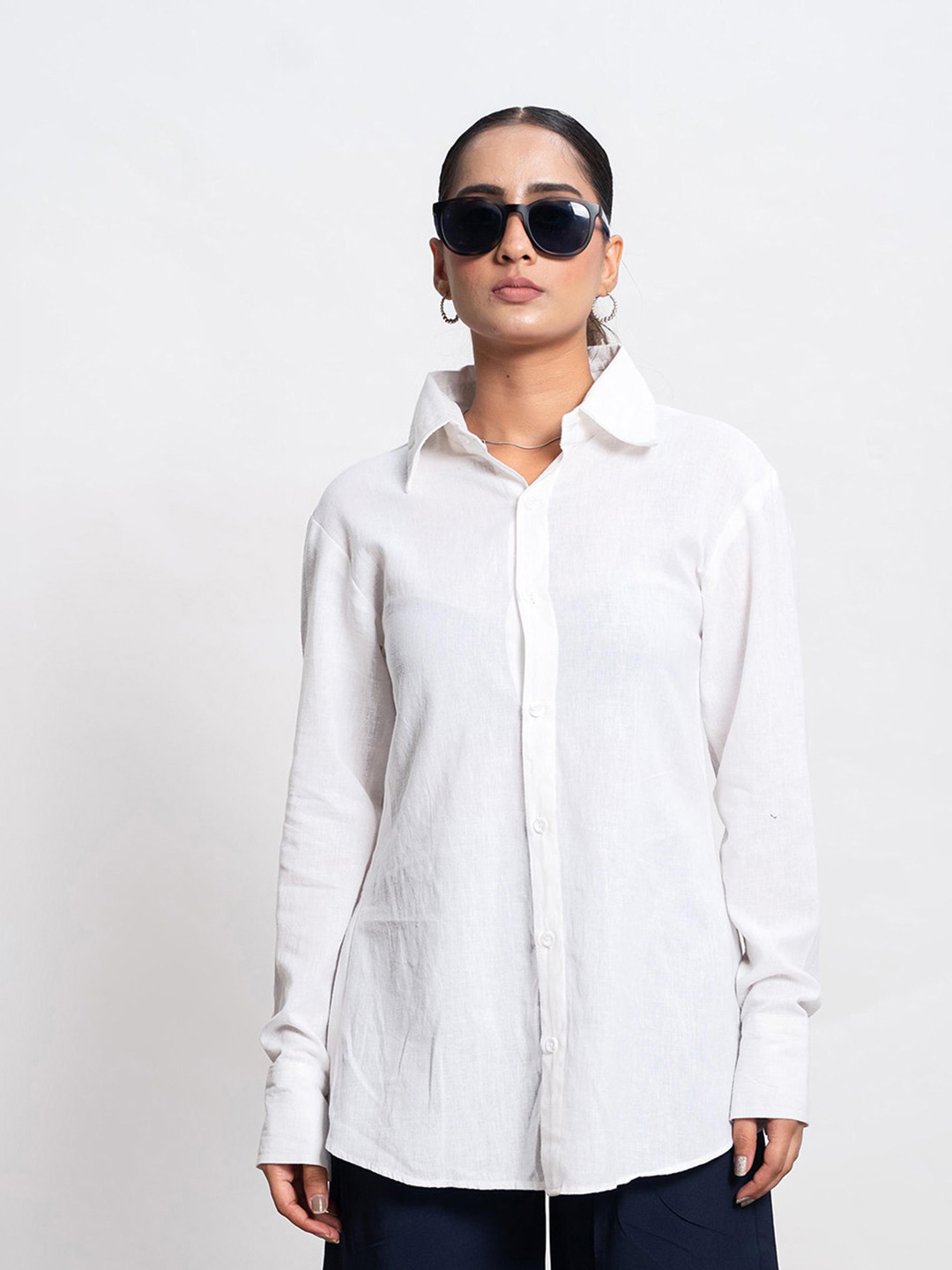 Me Craft Classic Relaxed Fit Spread Collar Cotton Casual Shirt