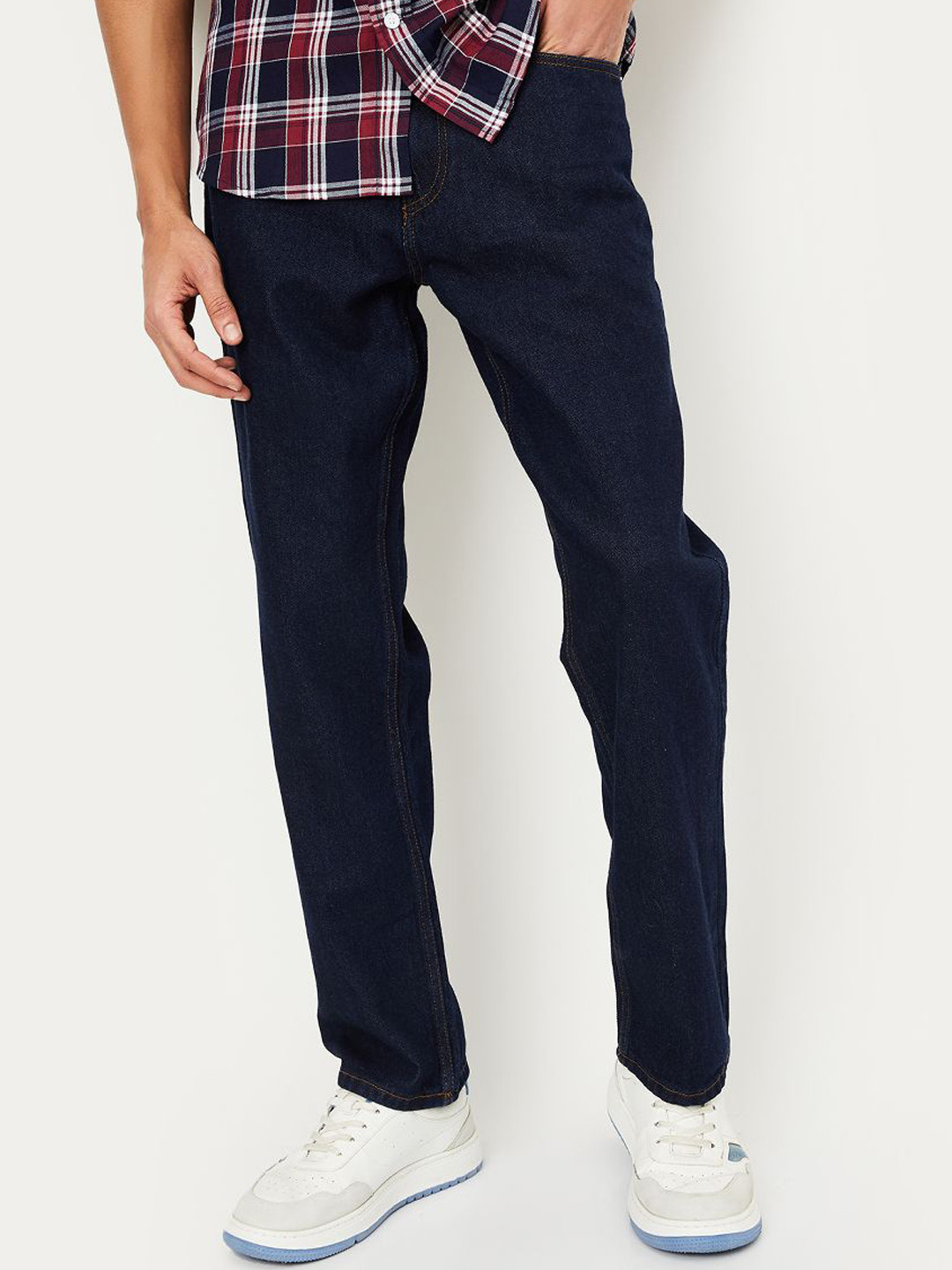 max Men Relexed Fit Mid-Rise Jeans